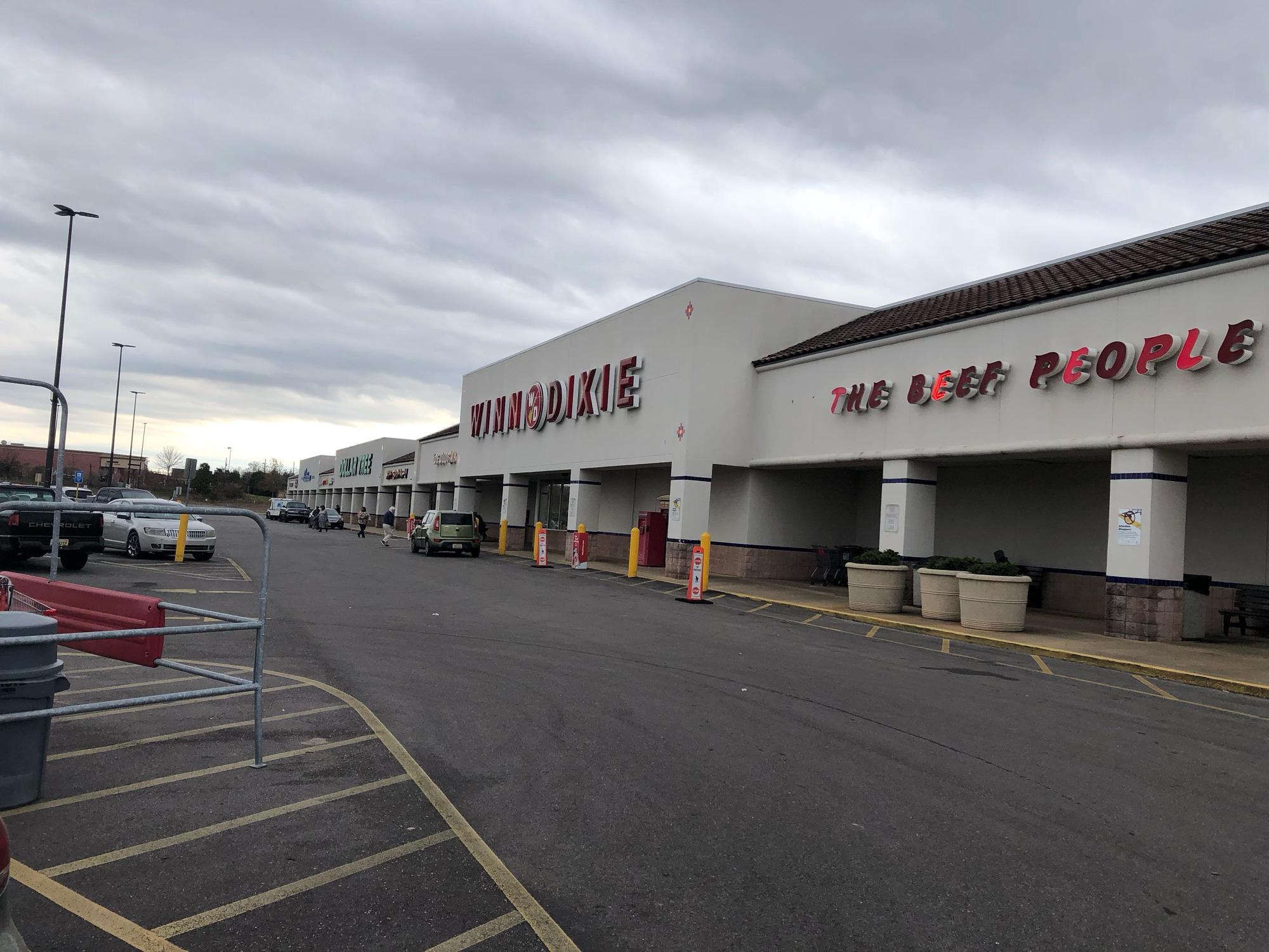 Southlawn Shopping Center Montgomery, AL EV Station