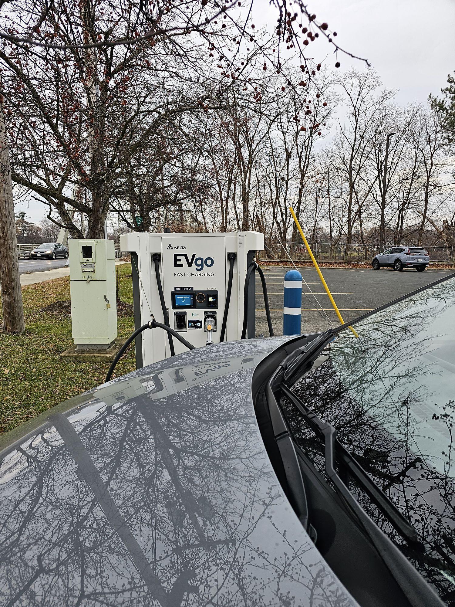 Hannaford Supermarket Troy, NY EV Station