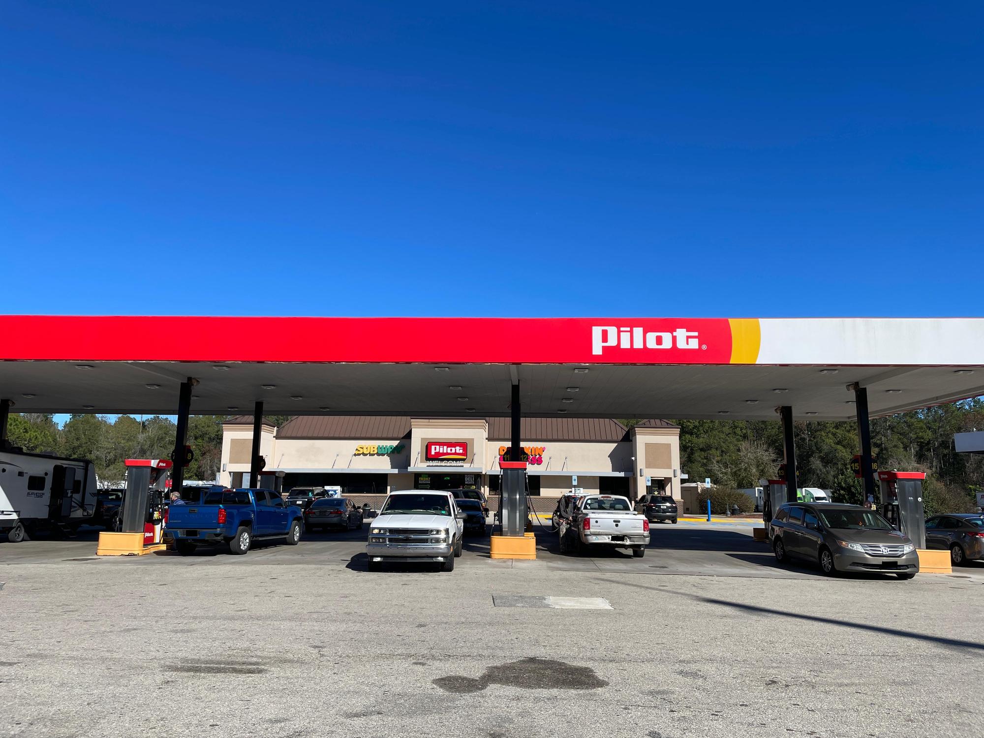 Pilot Travel Center - 55dz3fl