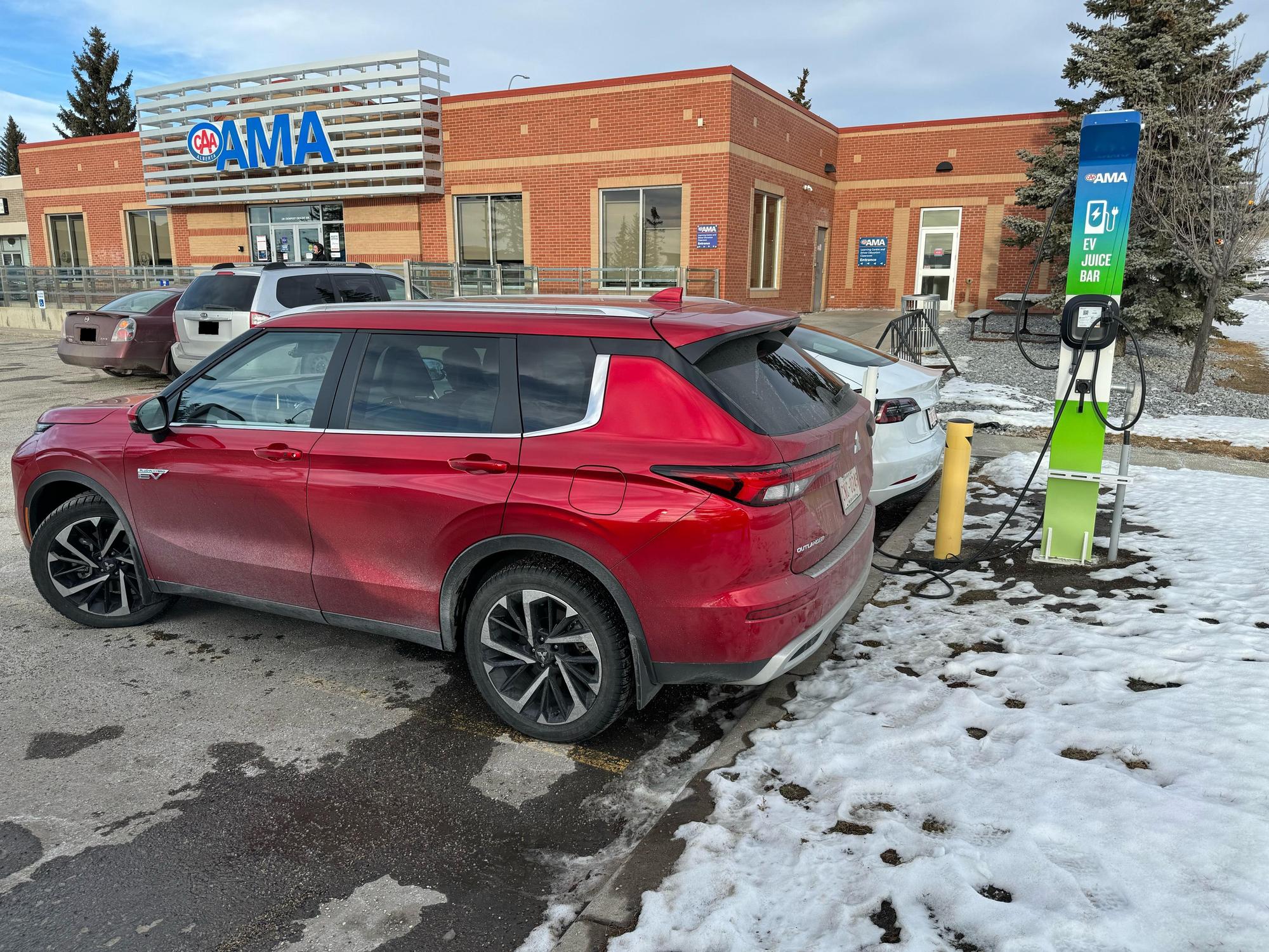 AMA Calgary Crowfoot Calgary, AB EV Station