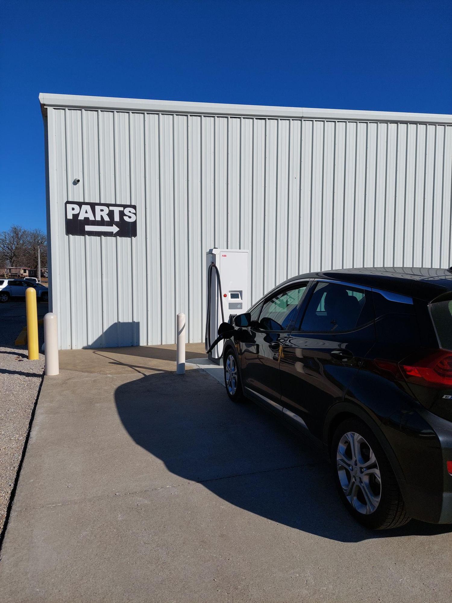 Baldwin Buick GMC Poplar Bluff, MO EV Station