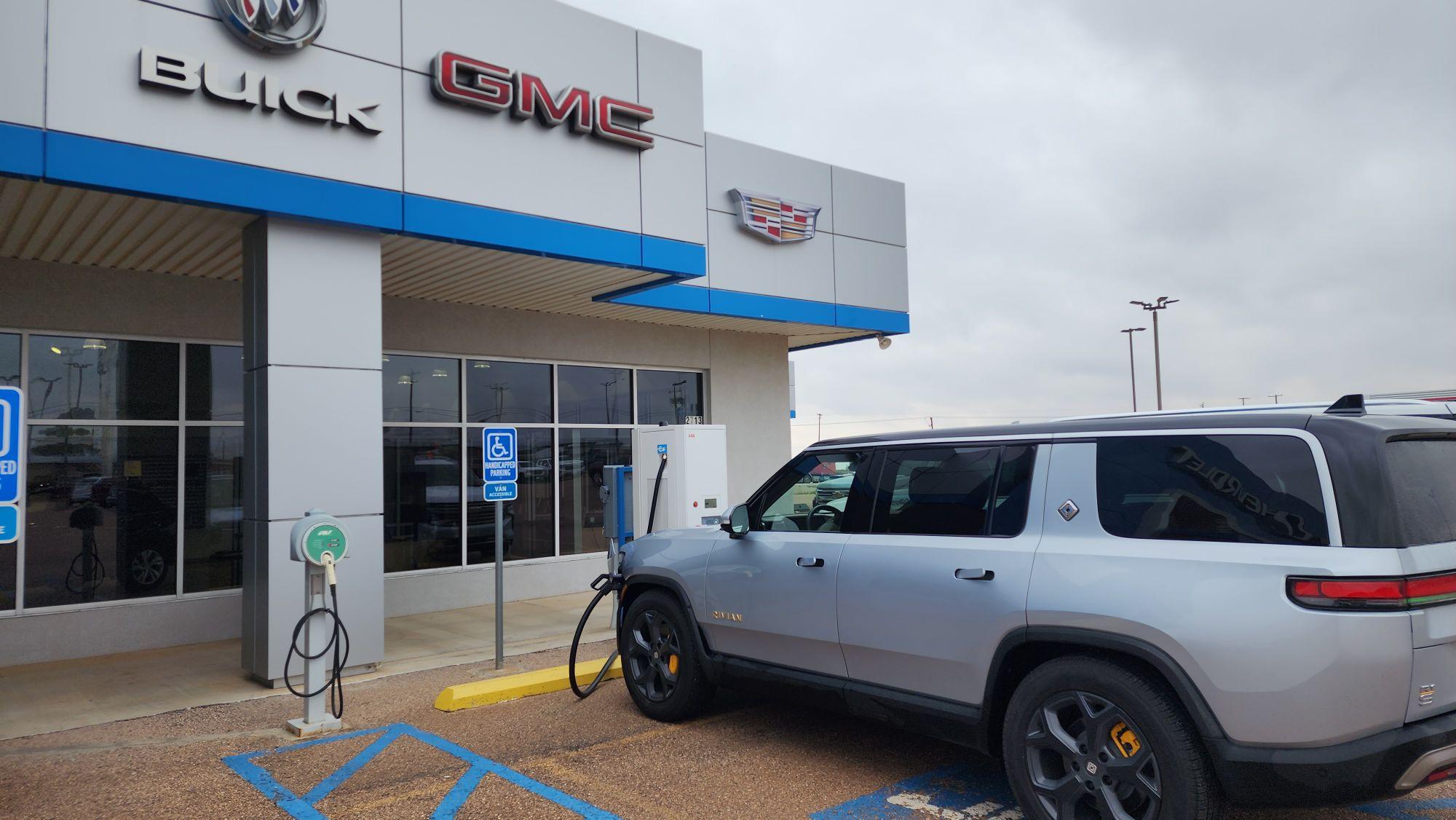 Mitch Hall Chevrolet Lamesa, TX EV Station