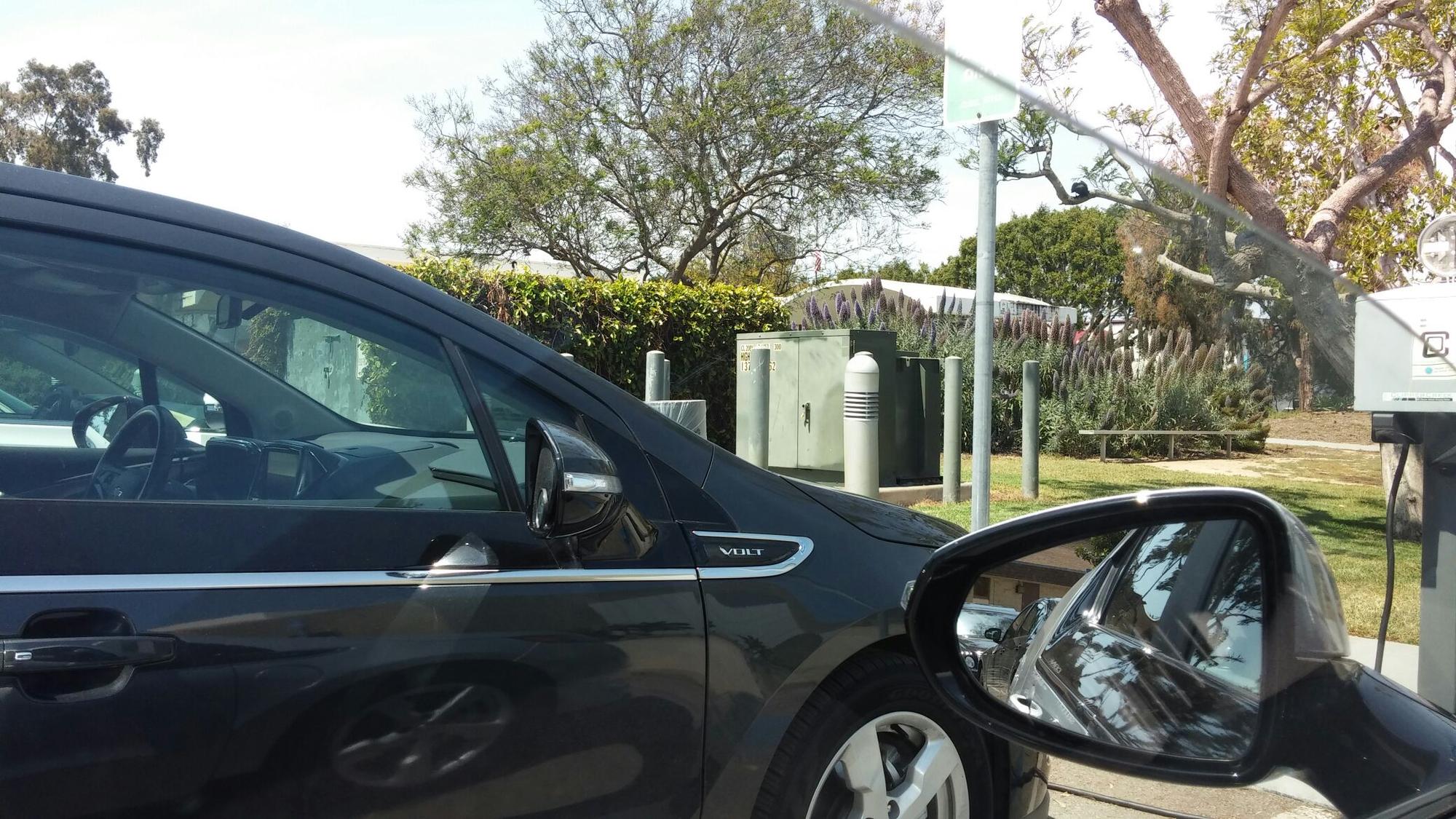 Fountain Park at Playa Vista Los Angeles, CA EV Station