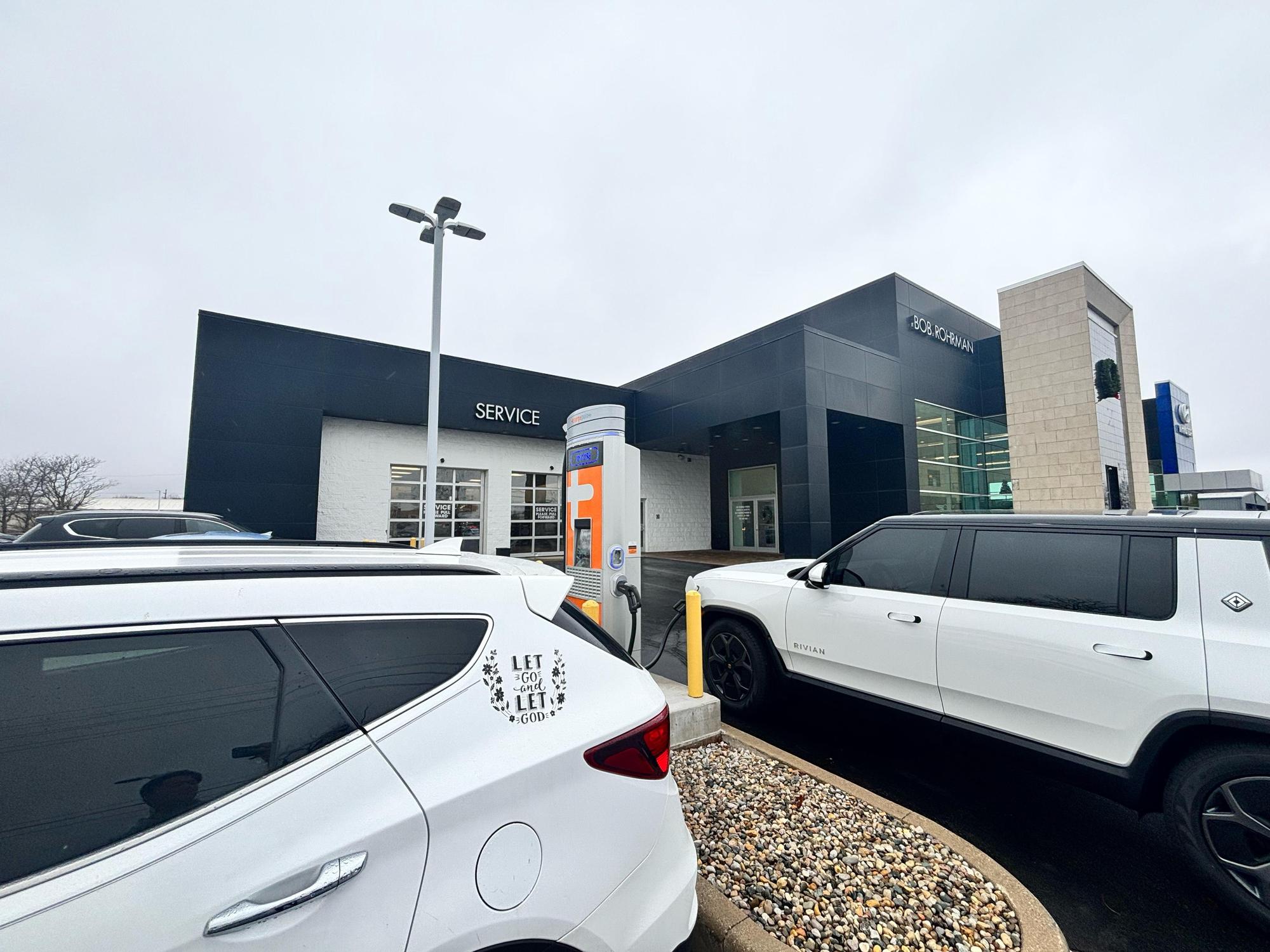 Bob Rohrman Hyundai-Genesis | Lafayette, IN | EV Station