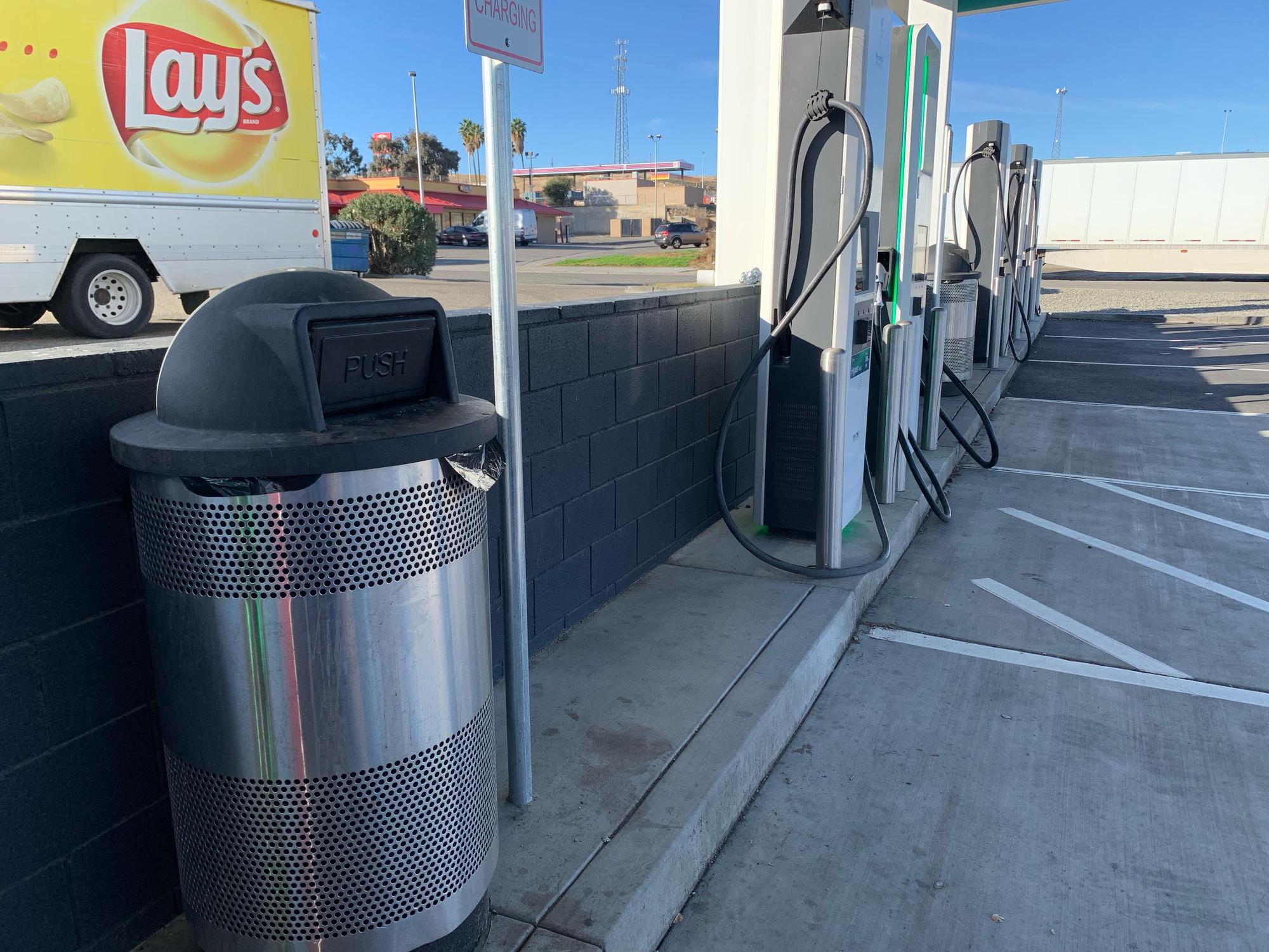 Chalios Mexican Restaurant Kettleman City, CA EV Station