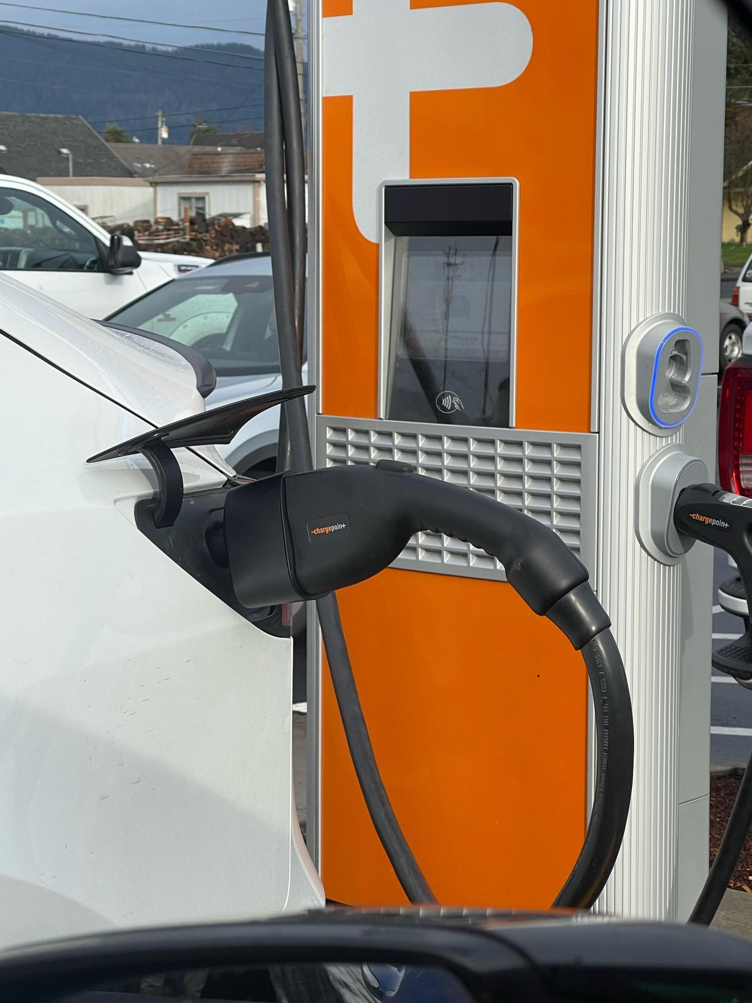 Tillamook People's Utility District Tillamook, OR EV Station