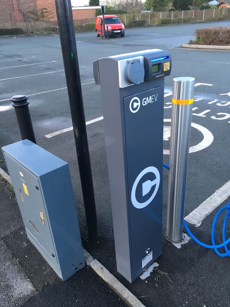 Meadway Bramhall, England EV Station