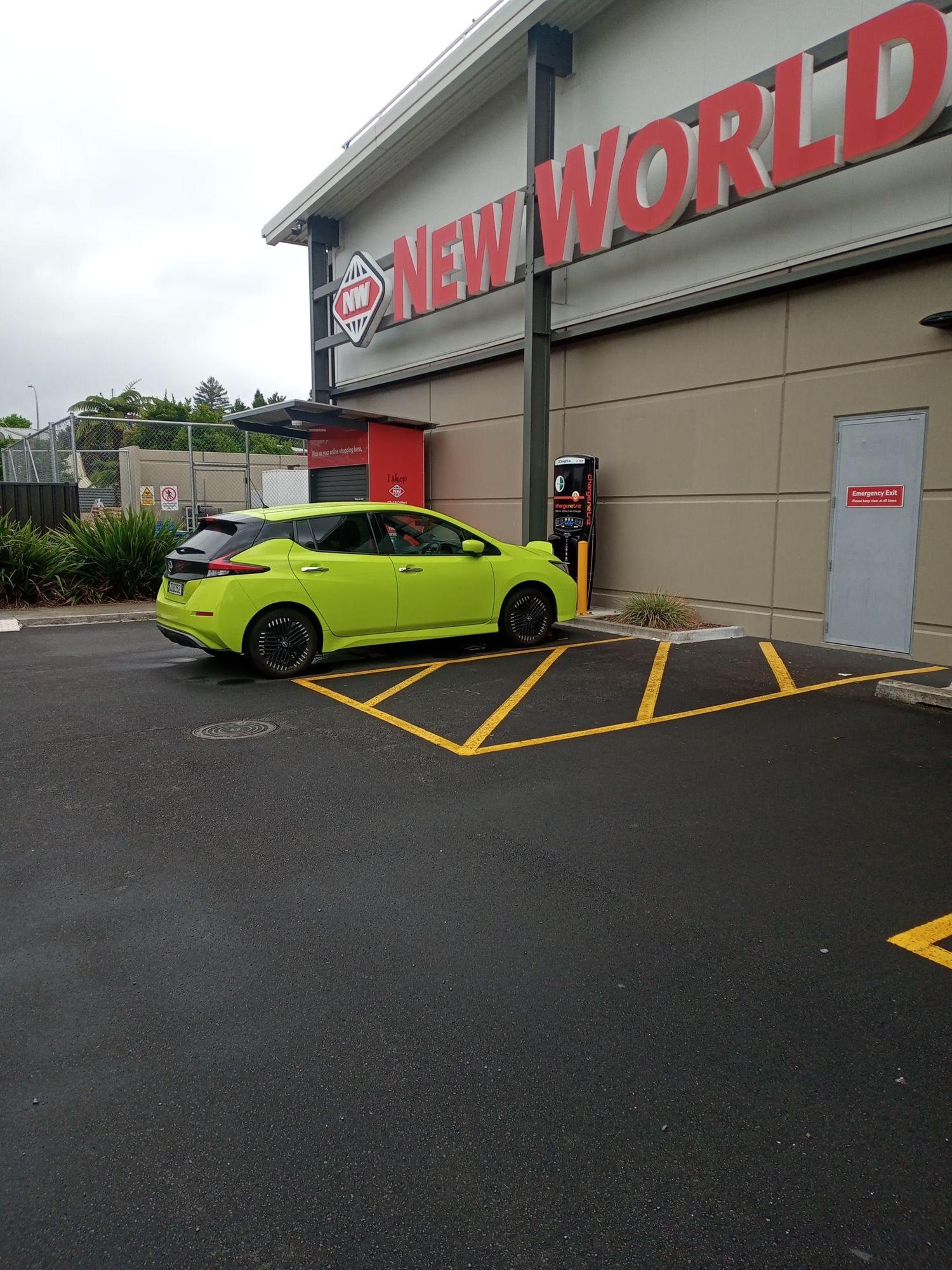Te Kuiti New World Te Kuiti, Waikato EV Station