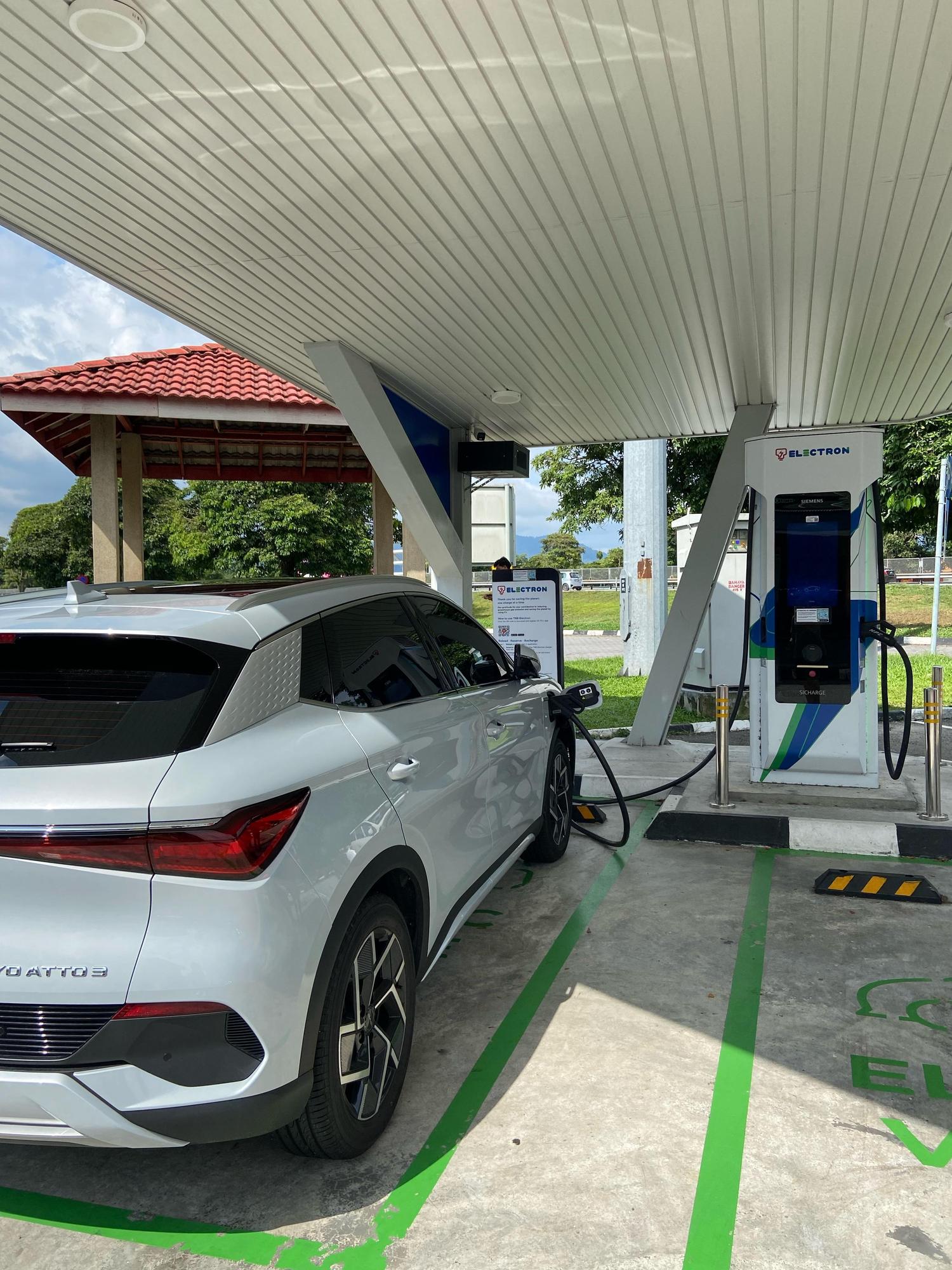 Tapah R R Tapah R&R Northbound | Tapah, Perak | EV Station