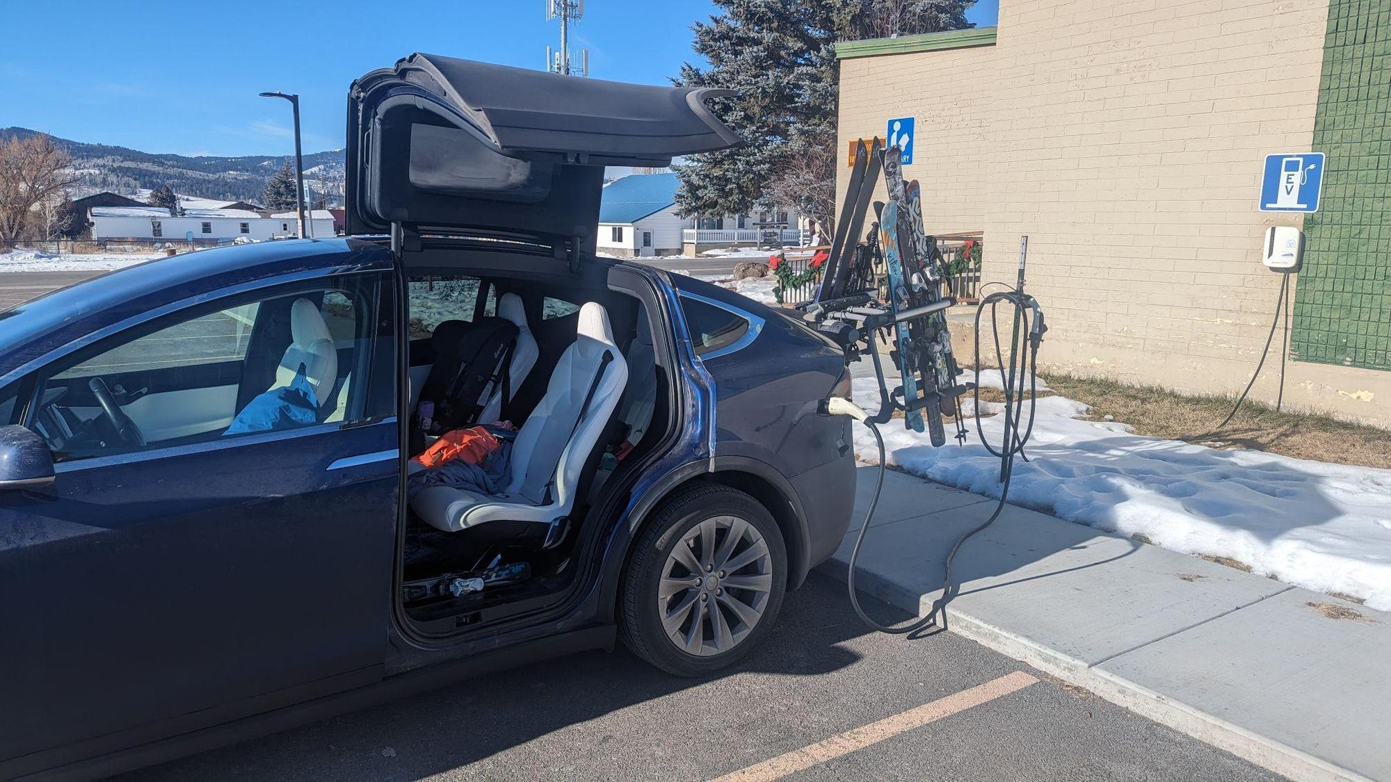 Thayne Community Center Thayne, WY EV Station
