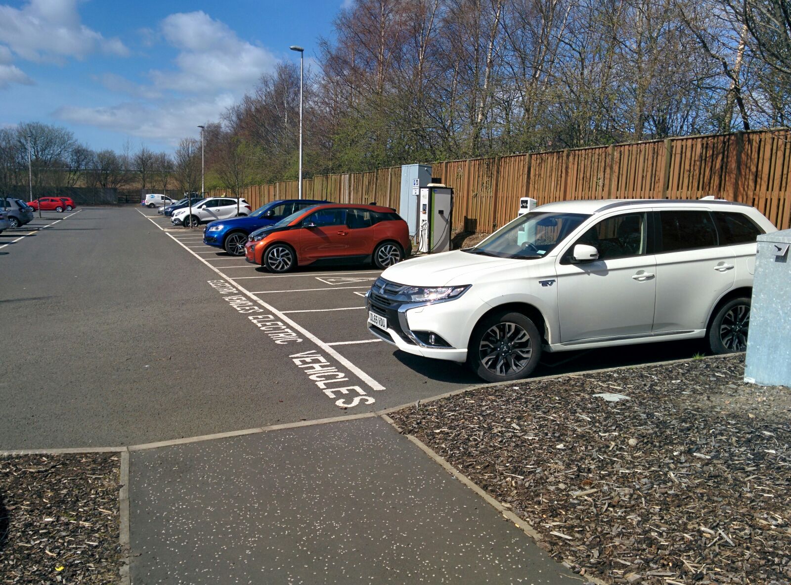 Kinross Park & Ride Car Park Kinross, Scotland EV Station