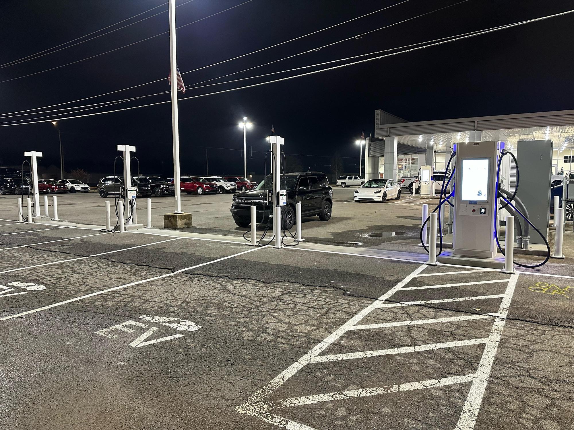 James Hodge Ford Muskogee Muskogee, OK EV Station