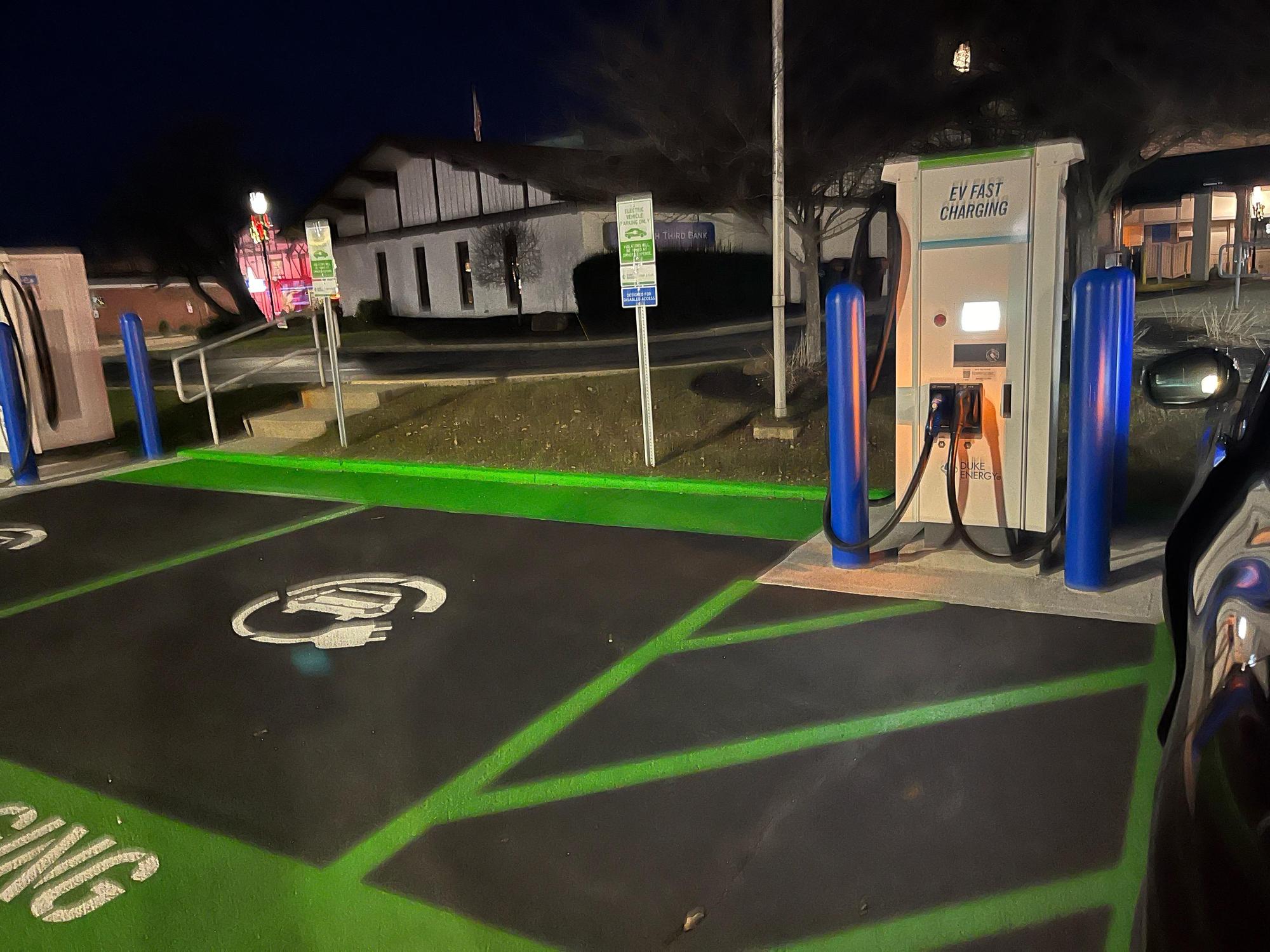 Batesville Shopping Village Batesville, IN EV Station