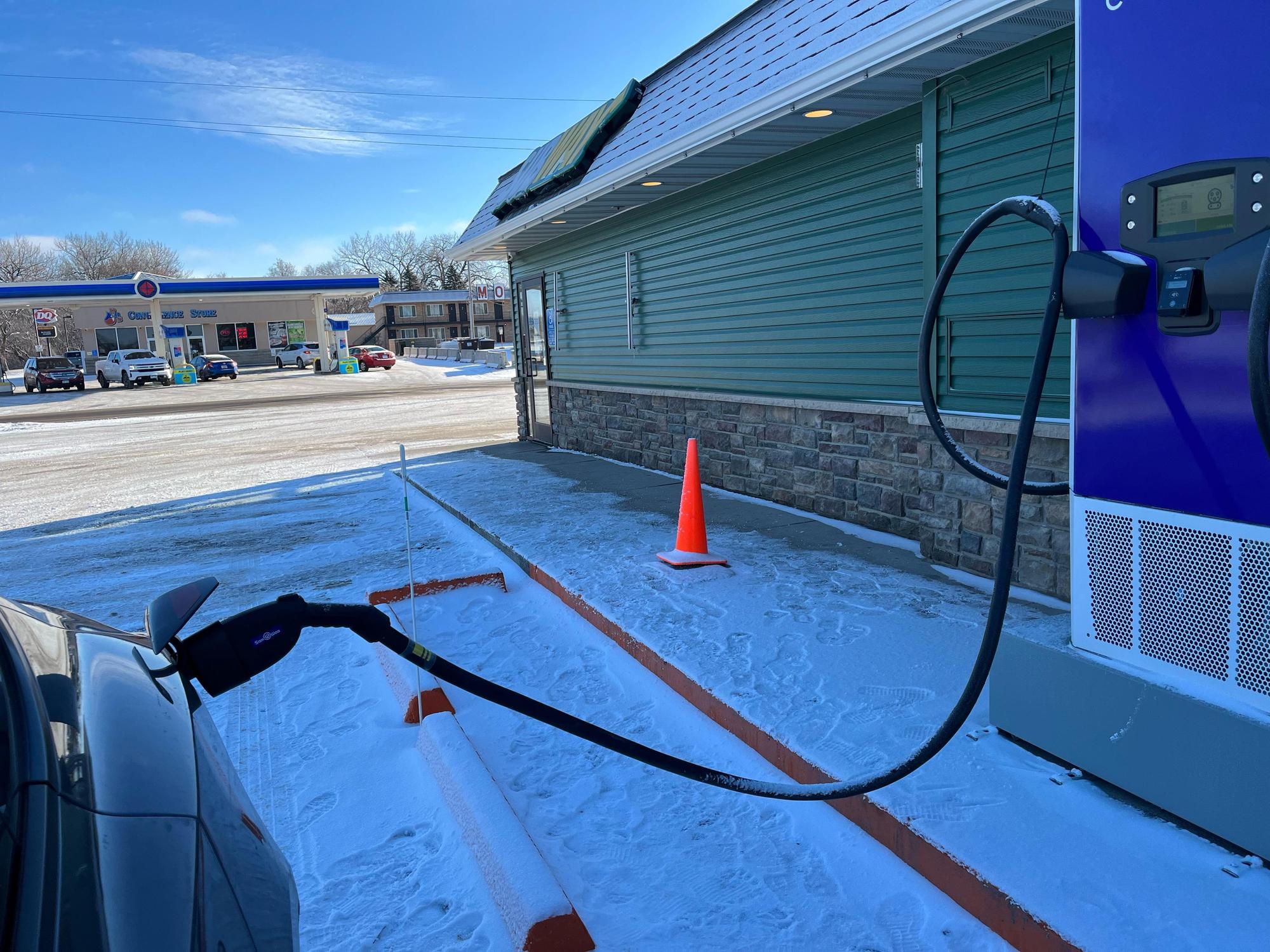 Barnesville CENEX Barnesville, MN EV Station