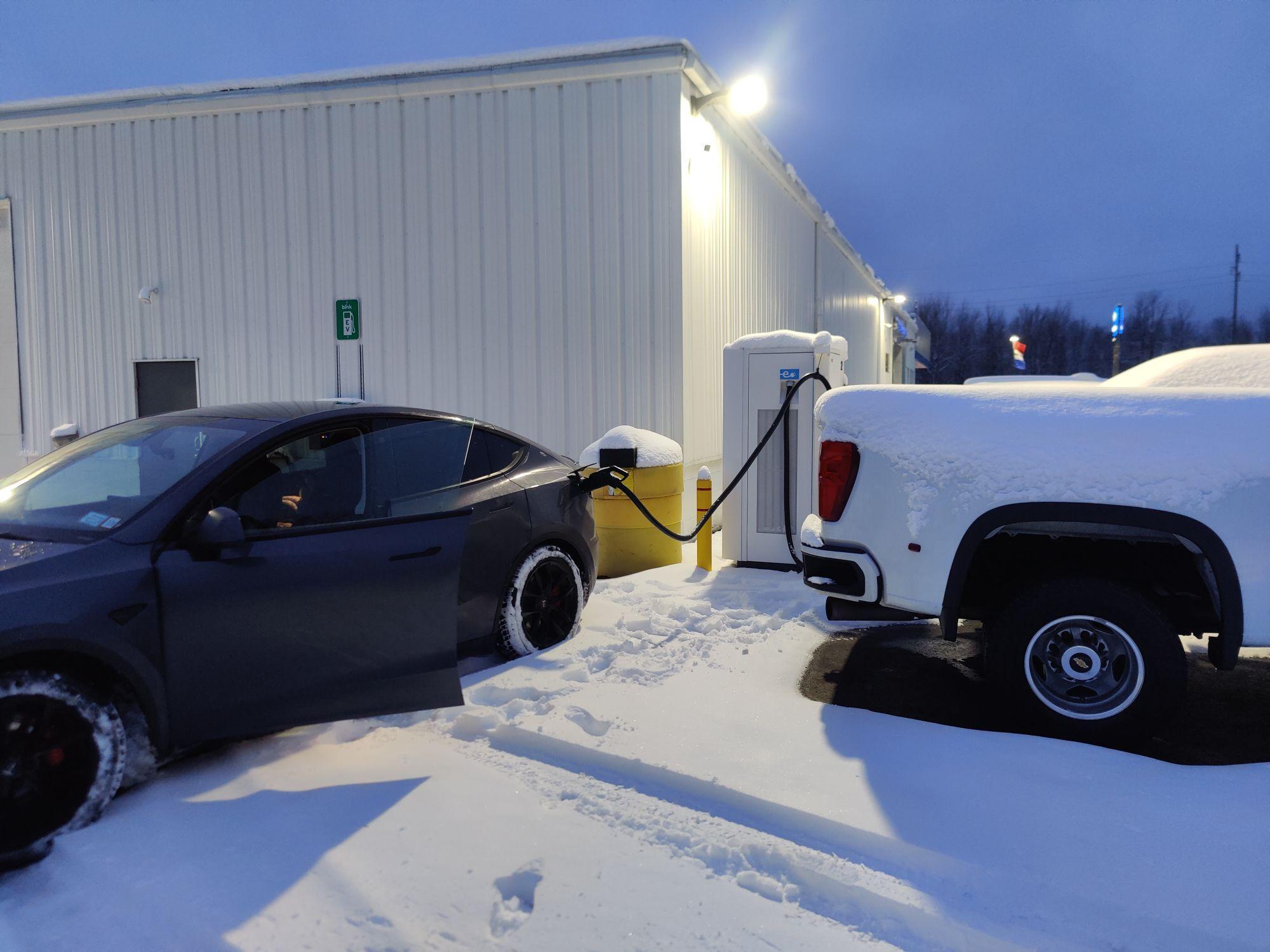 Cavallaro Neubauer Chevrolet Williamson, NY EV Station