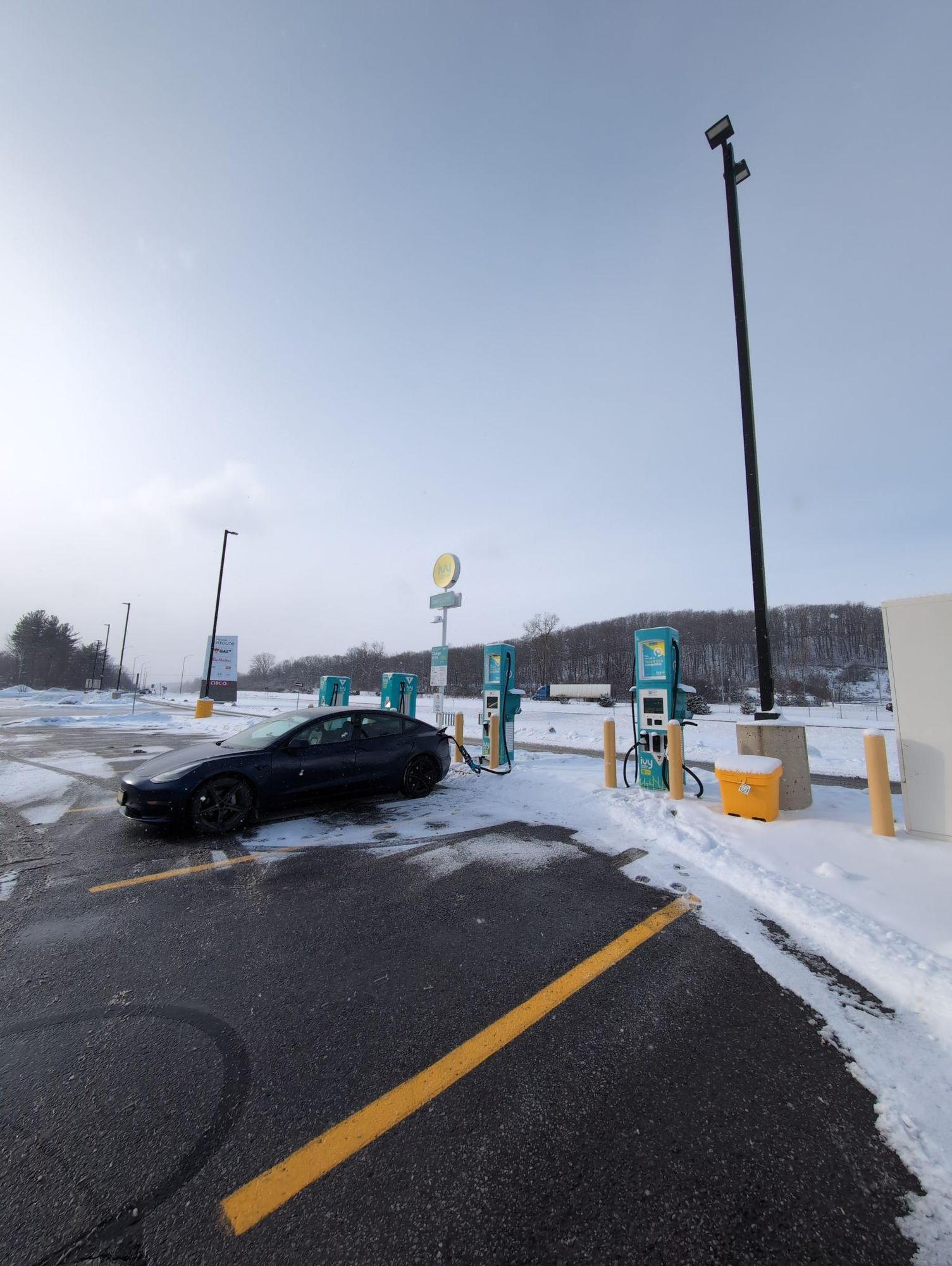 ONroute Trenton South 401 Eastbound Brighton, ON EV Station