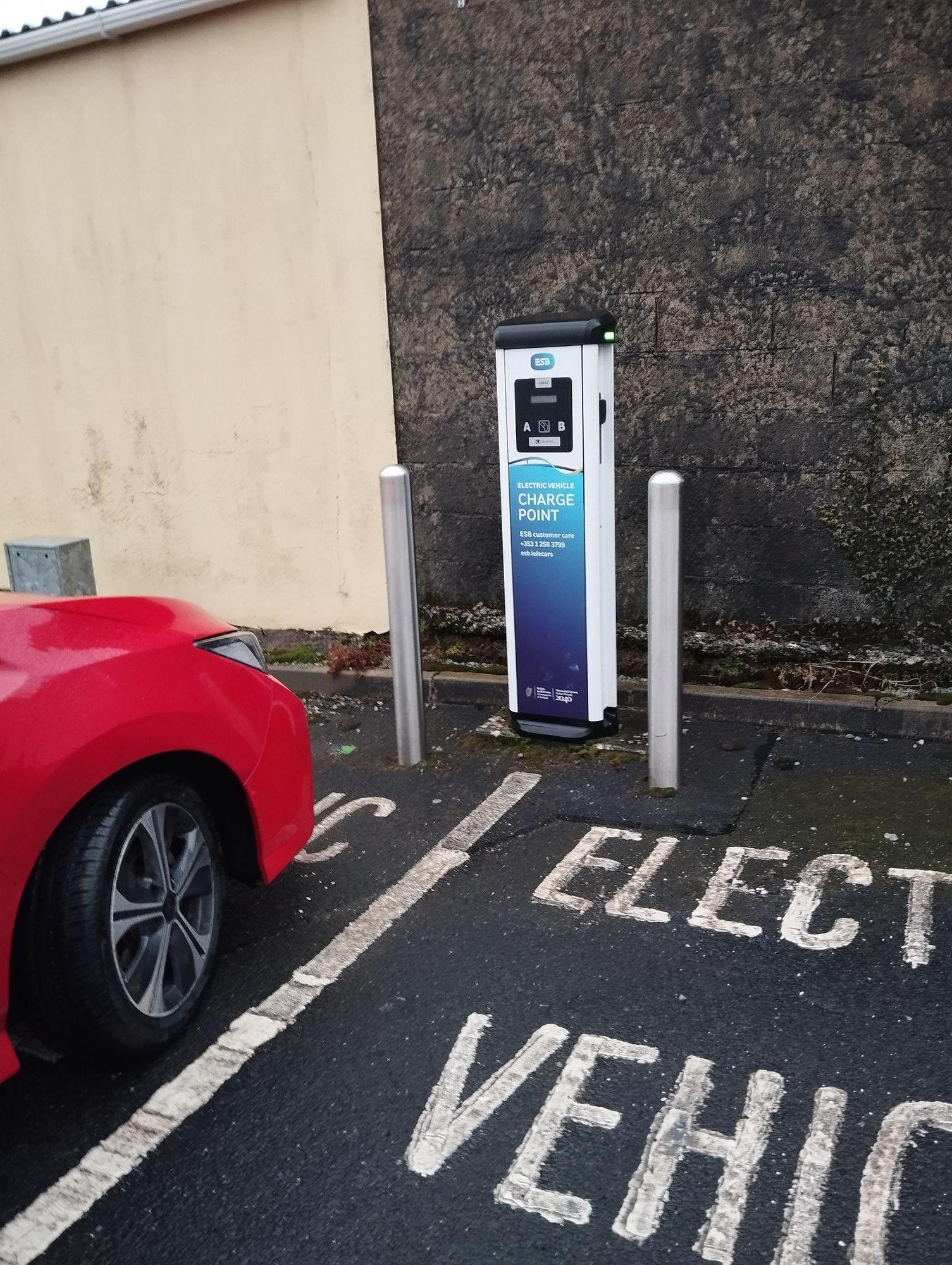Grove Crescent Car Park ESB Abbeyfeale, LK EV Station