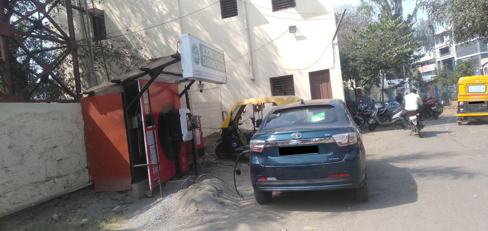 Mahajan Ev Solutions Zeon Charging Kolhapur, MH EV Station