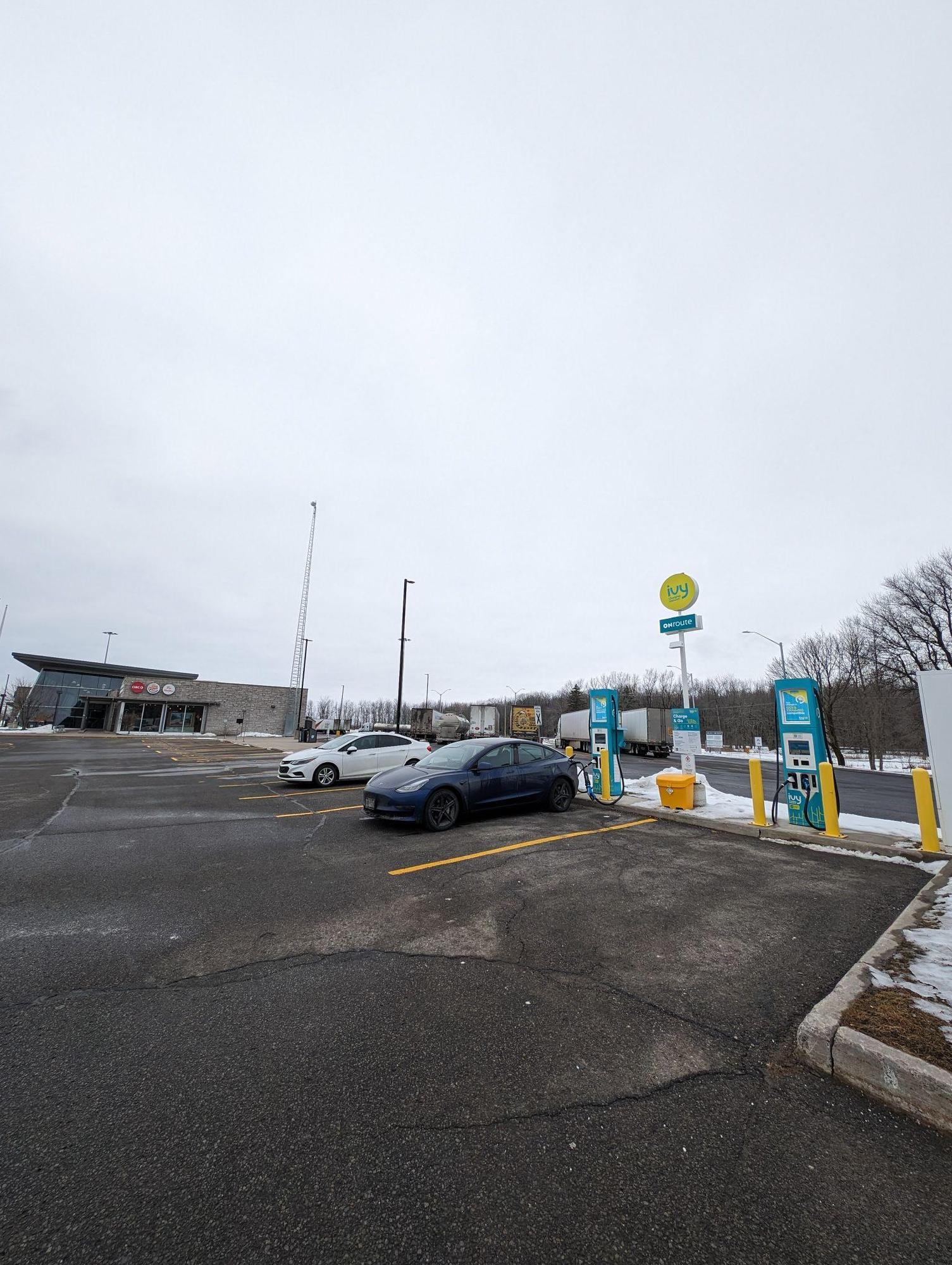 ONroute Bainsville Bainsville, ON EV Station