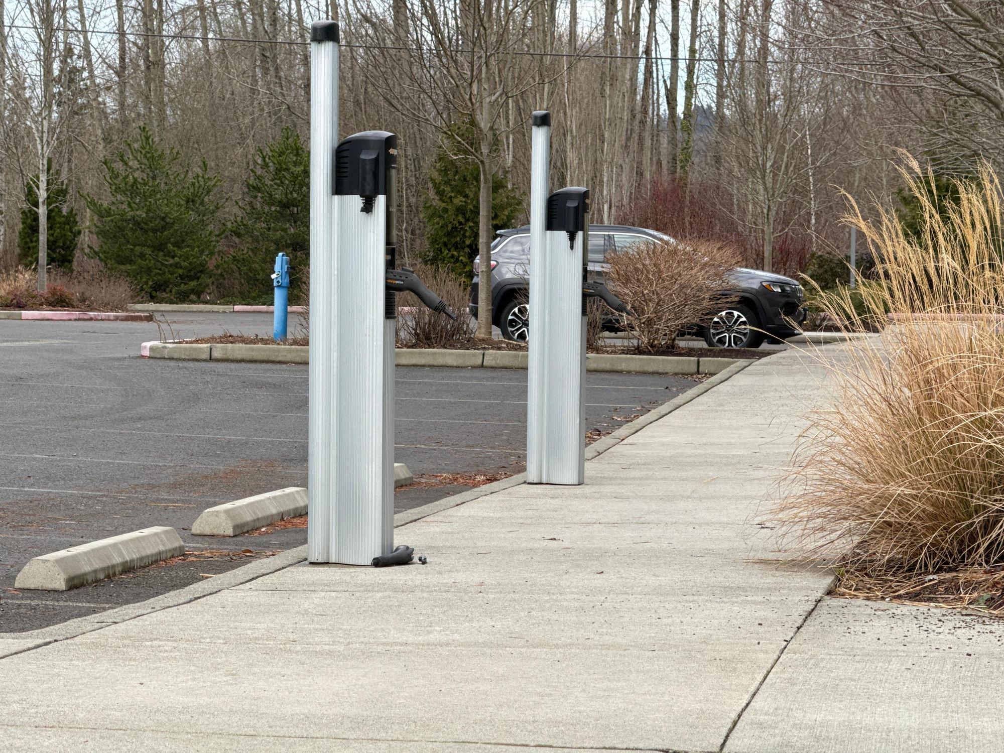 Kaiser Permanente (3) Renton, WA EV Station