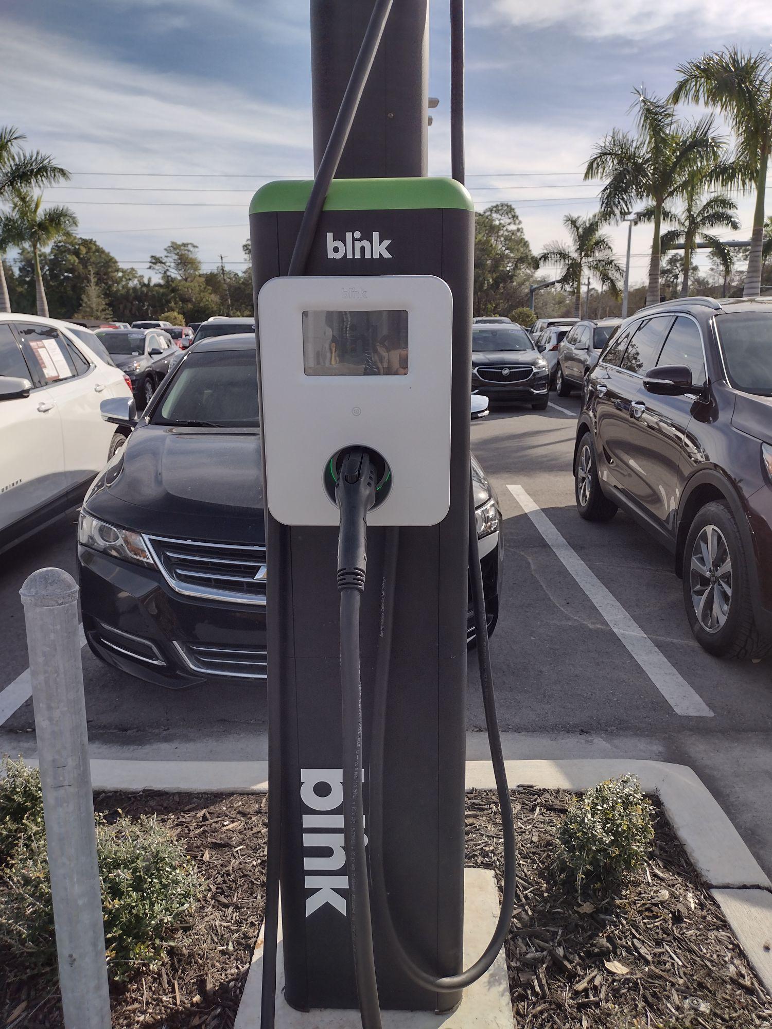 Rick Hendrick Chevrolet Naples | Naples FL, image size:1500x2000