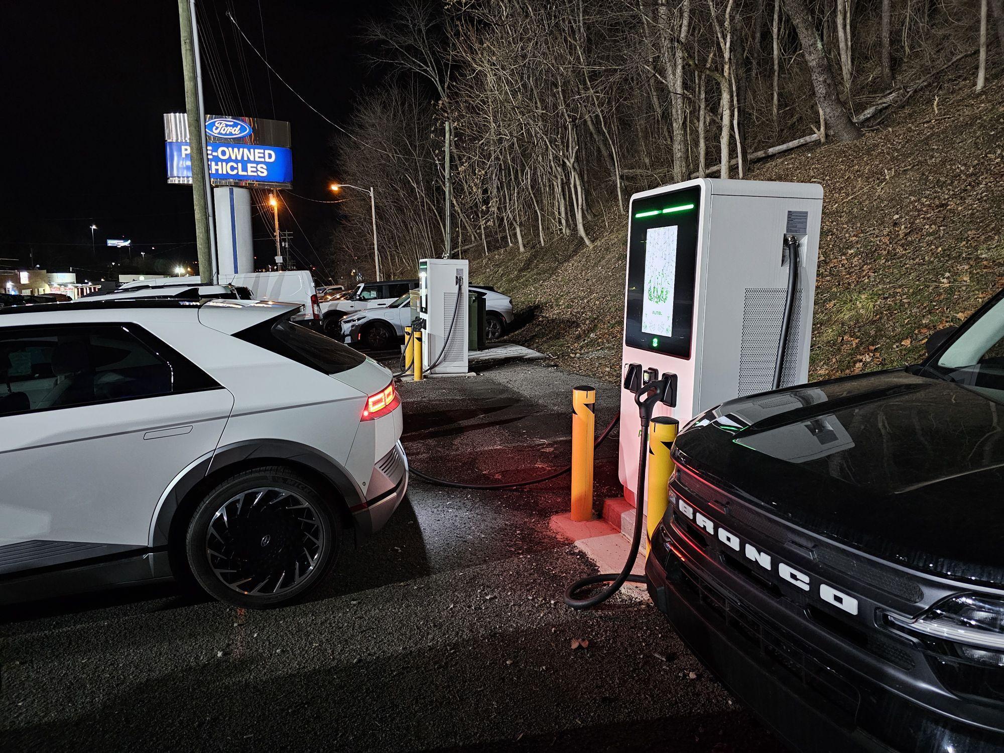 Chenoweth Ford (DC) Clarksburg, WV EV Station
