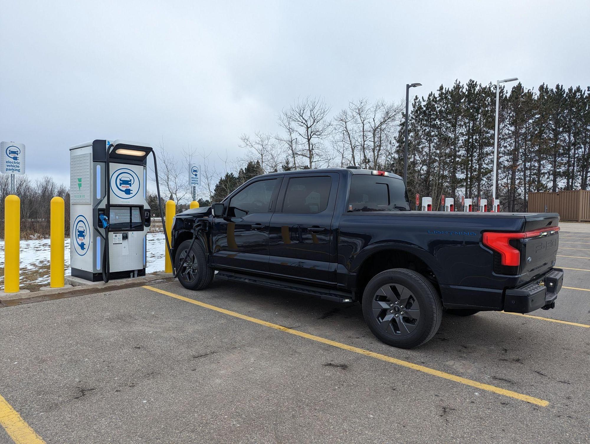 Meijer Sault Ste Marie (2) Sault Ste. Marie, MI EV Station