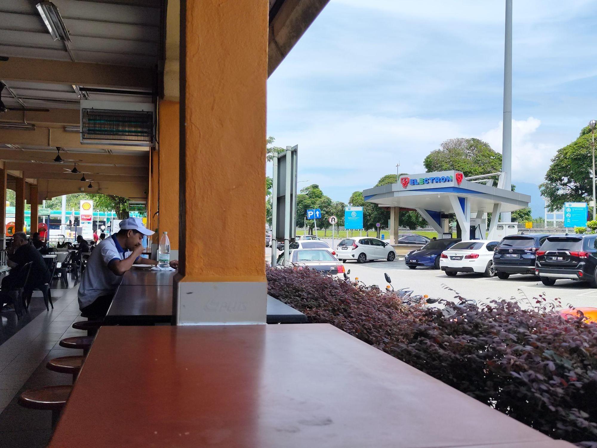 Tapah R R Tapah R&R Northbound | Tapah, Perak | EV Station