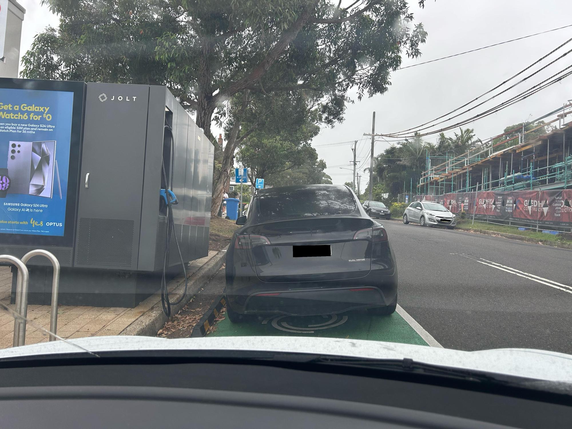 Dowling St Parking Freshwater, NSW EV Station