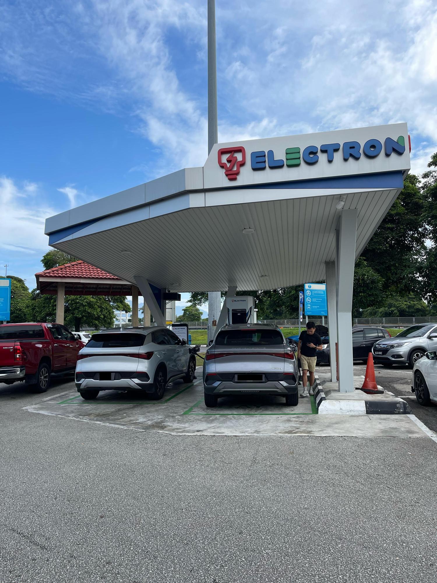 Tapah R R Tapah R&R Northbound | Tapah, Perak | EV Station