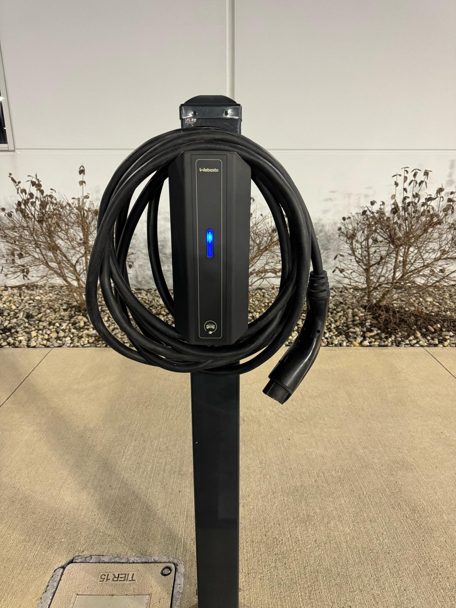 Greg hubler ford muncie in ev station