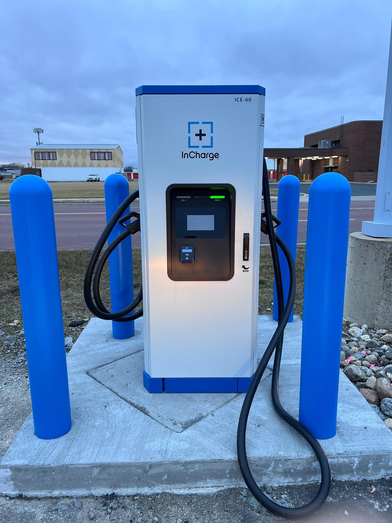 Mankato Motors Soon) Mankato, MN EV Station
