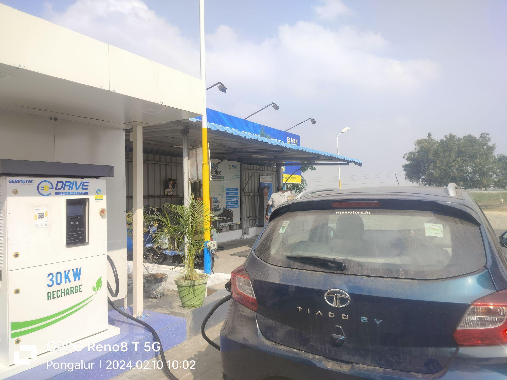 Bharat Petroleum In Pongalur Pongalur, TN EV Station