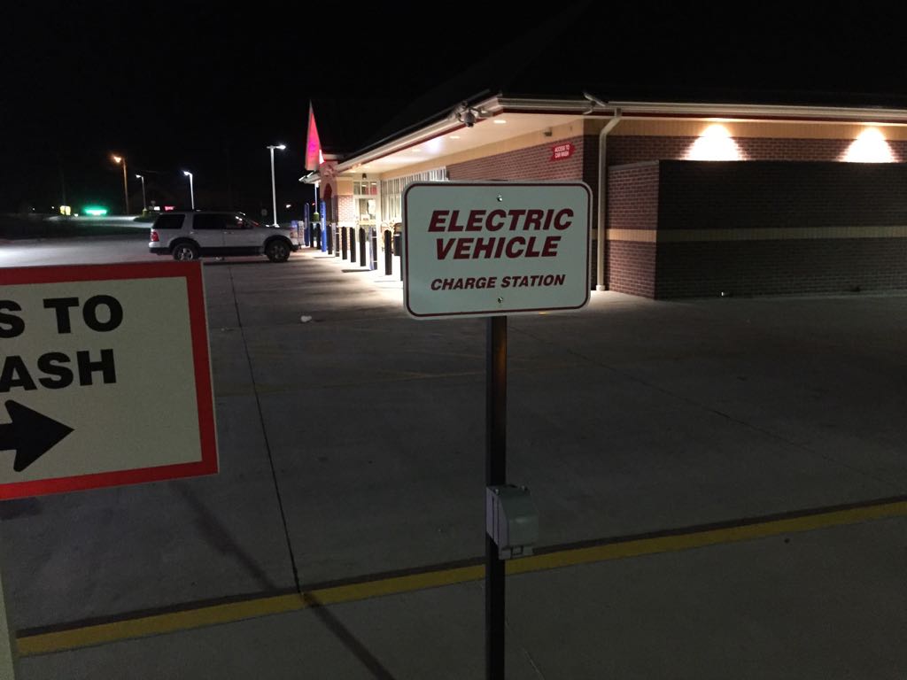 Kwik Star 294 Davenport, IA EV Station