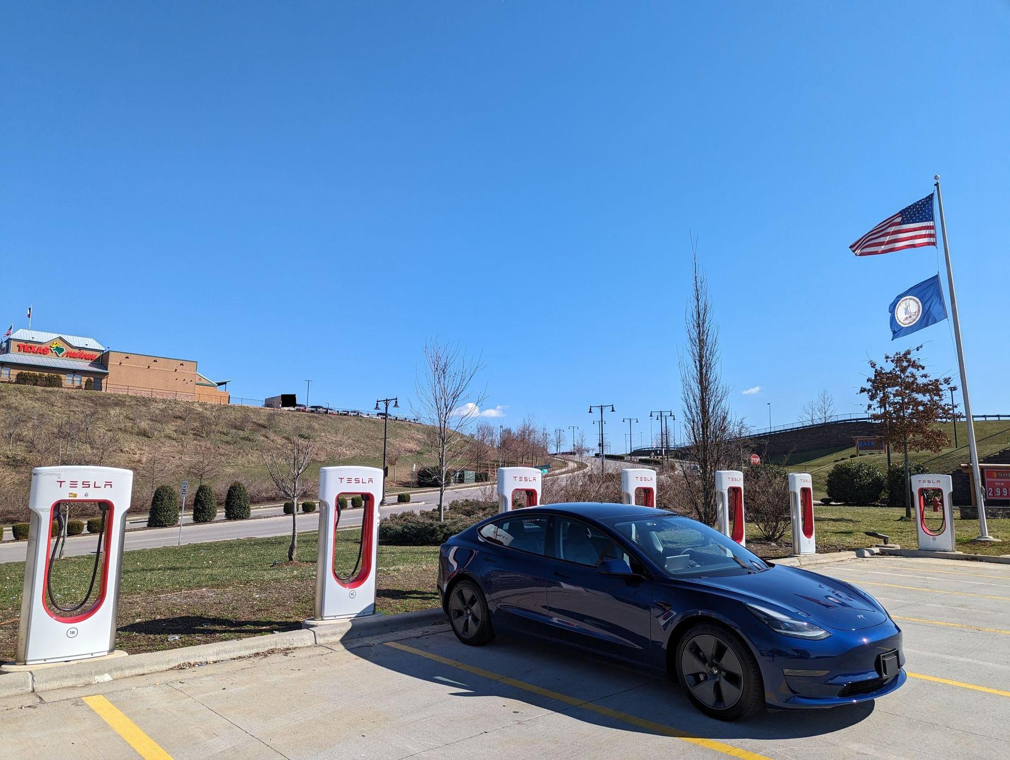 Sheetz Bristol, VA EV Station