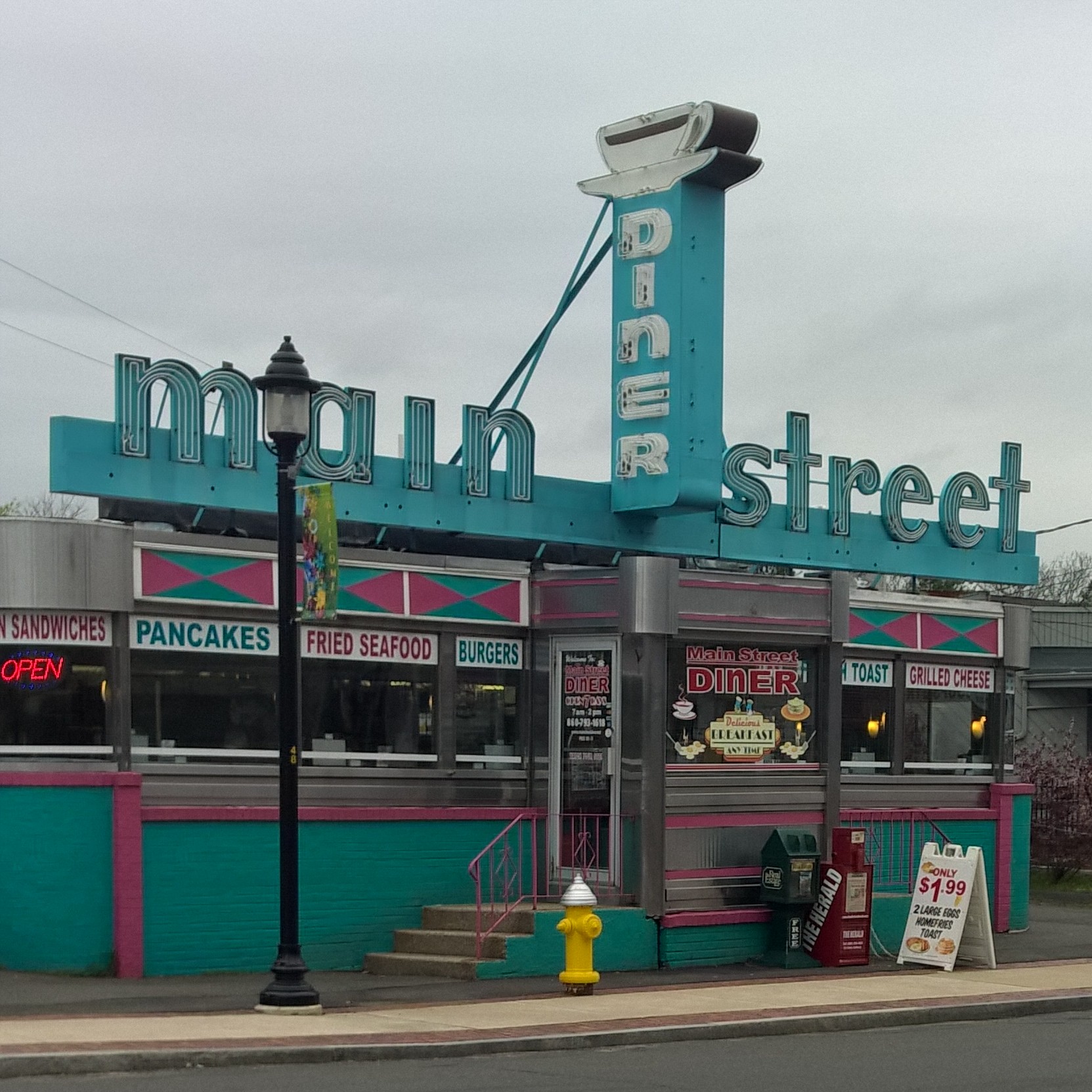 Plainville Town Hall Plainville, CT EV Station