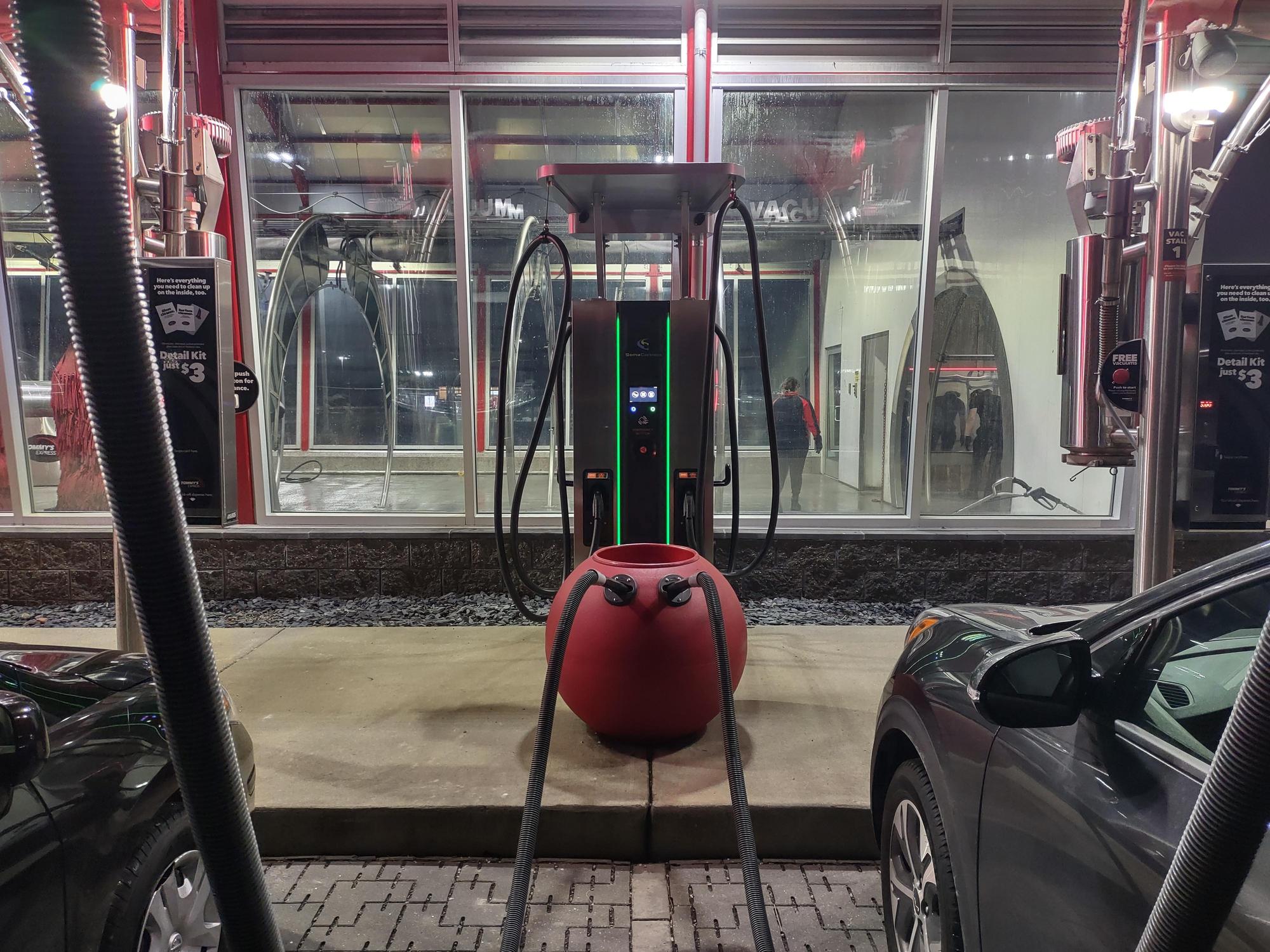 Tommy's Express Car Wash Twp, MI EV Station