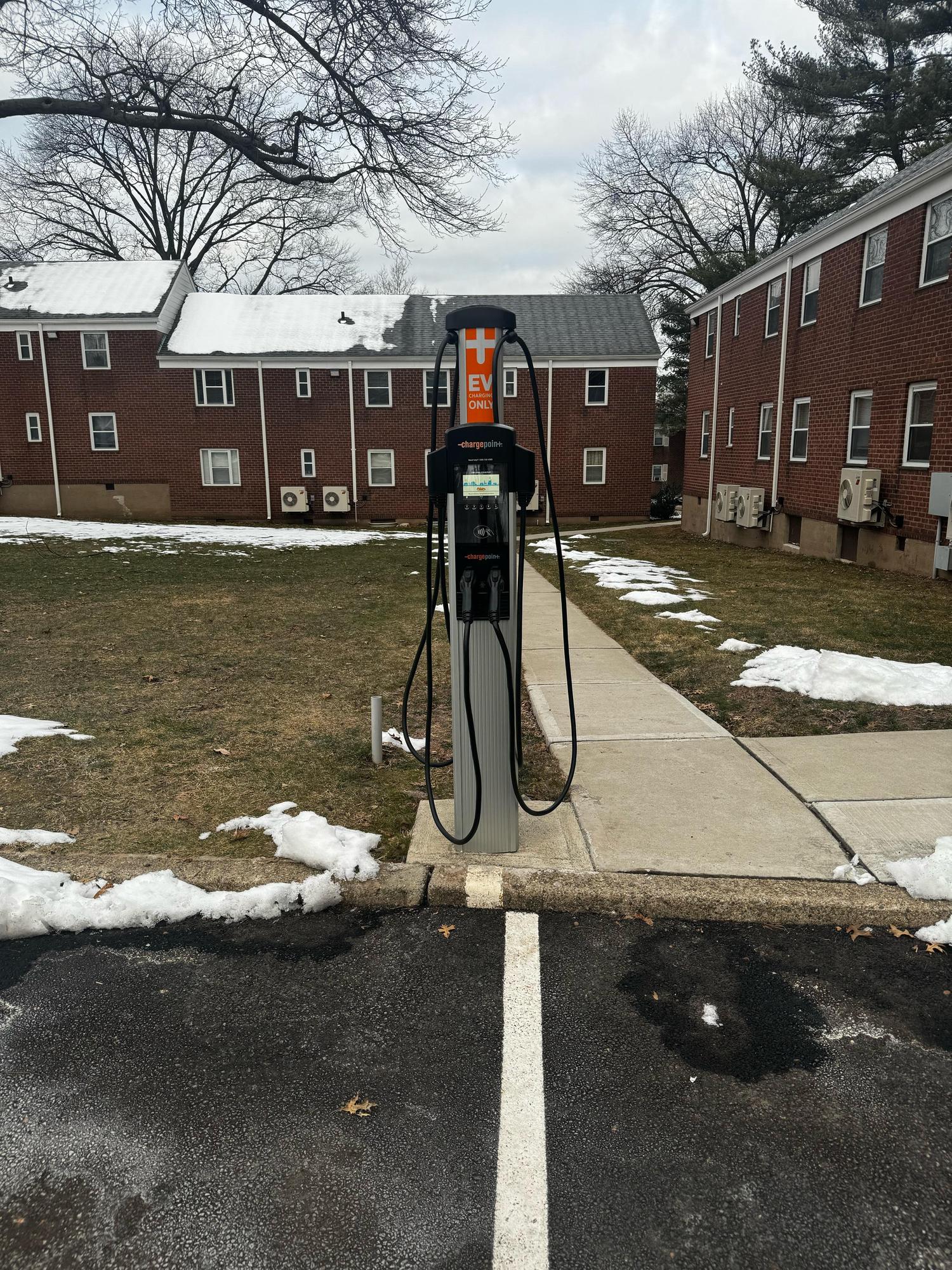 Nutley Gardens Apartments Nutley, NJ EV Station