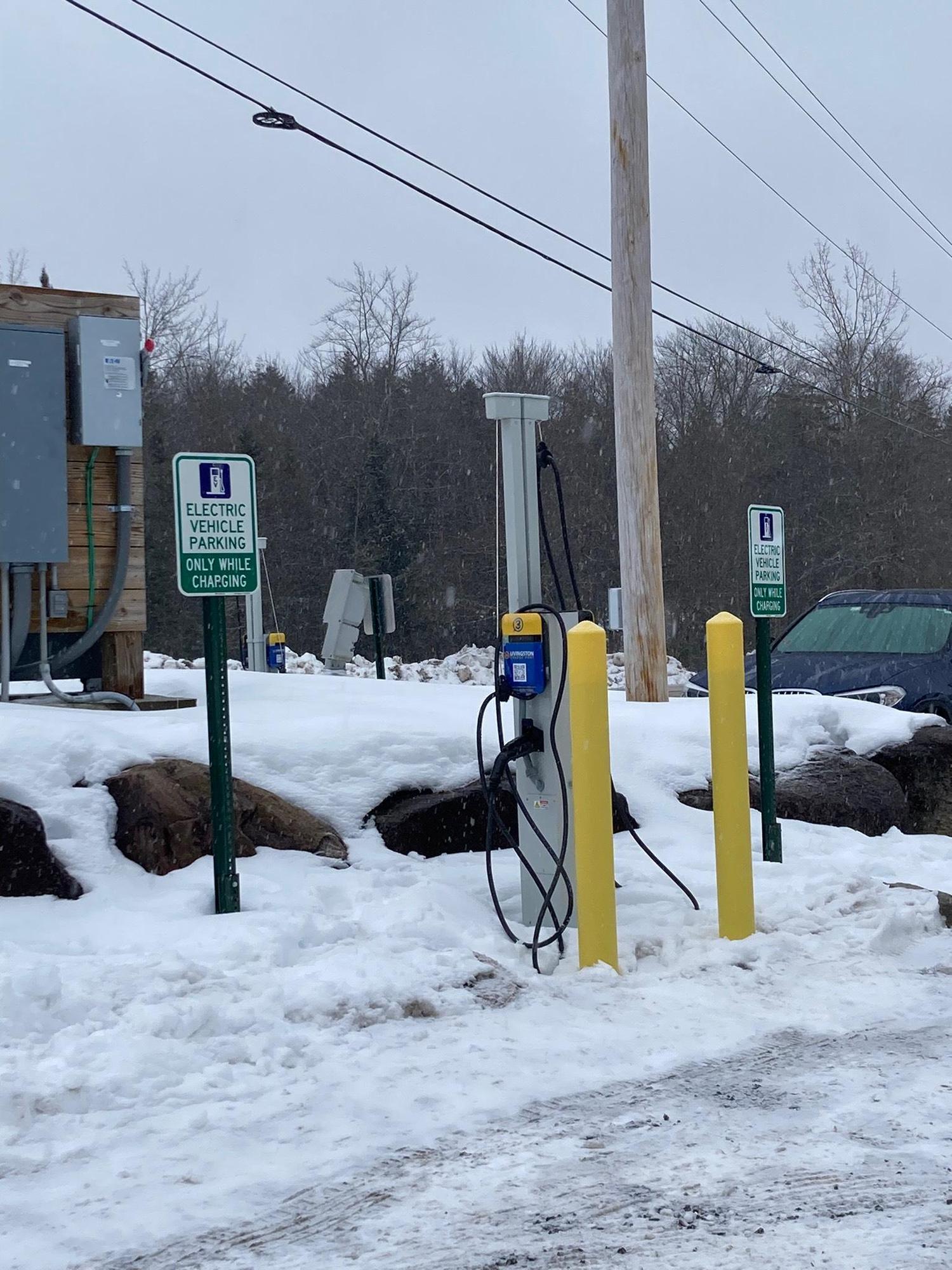 Oak Mt ChargePort Speculator, NY EV Station