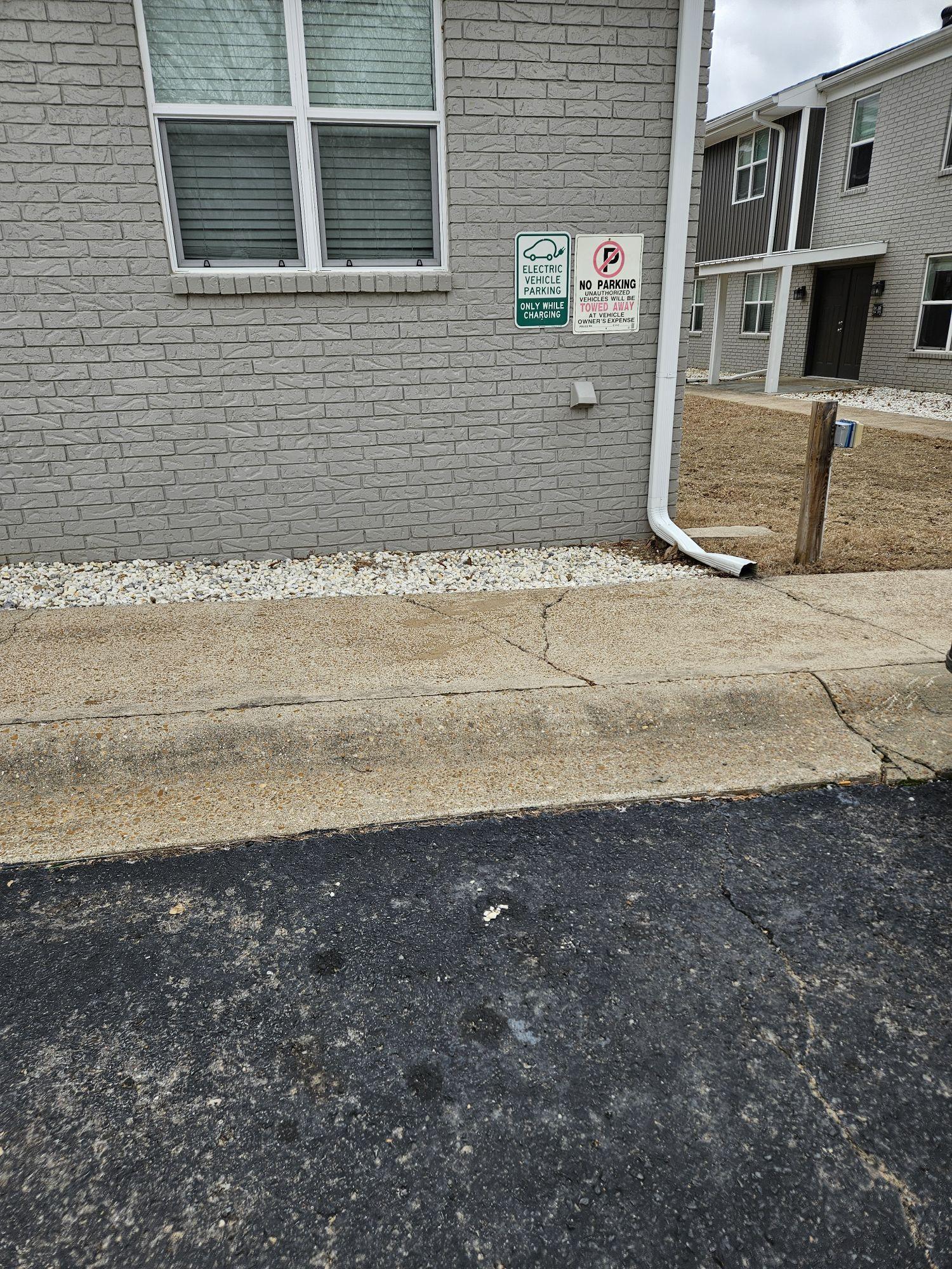 The Finley Downtown (back lot) Searcy, AR EV Station