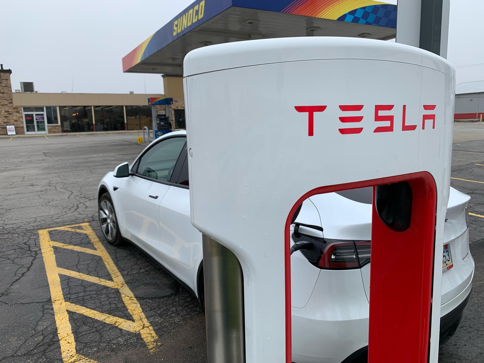 Spiceland Truck & Auto Plaza Spiceland, IN EV Station