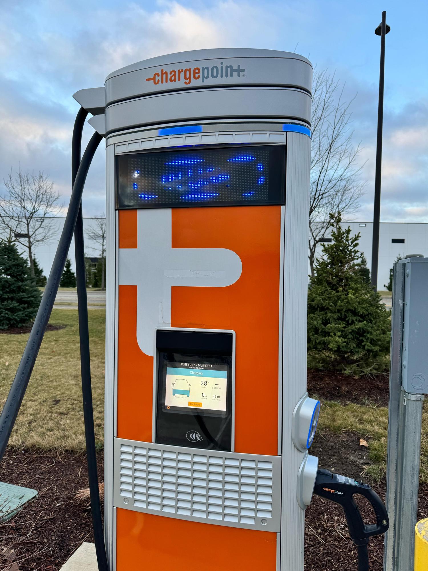 Amazon West Chicago, IL EV Station