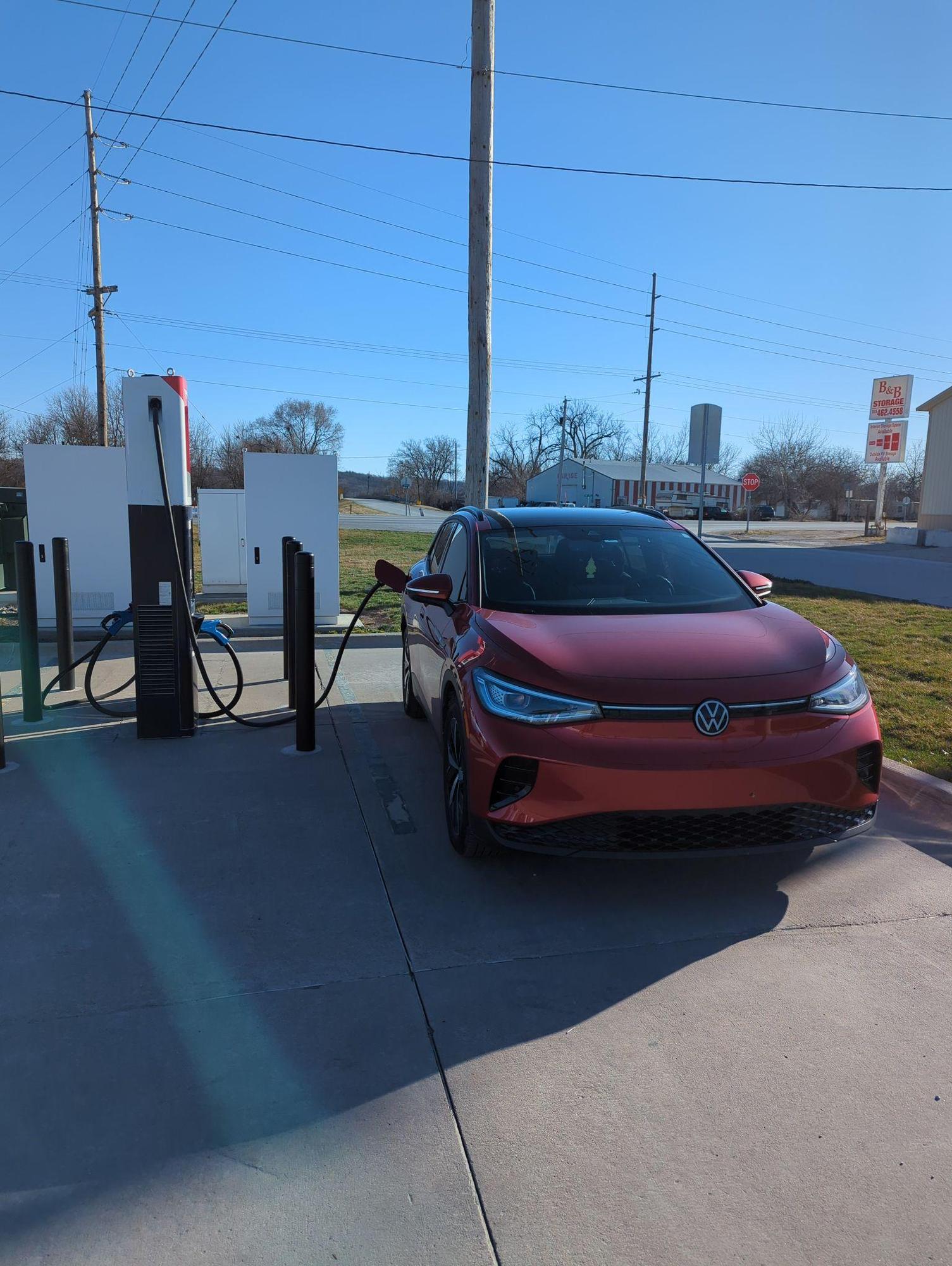 Kum & Go Bevington Bevington, IA EV Station