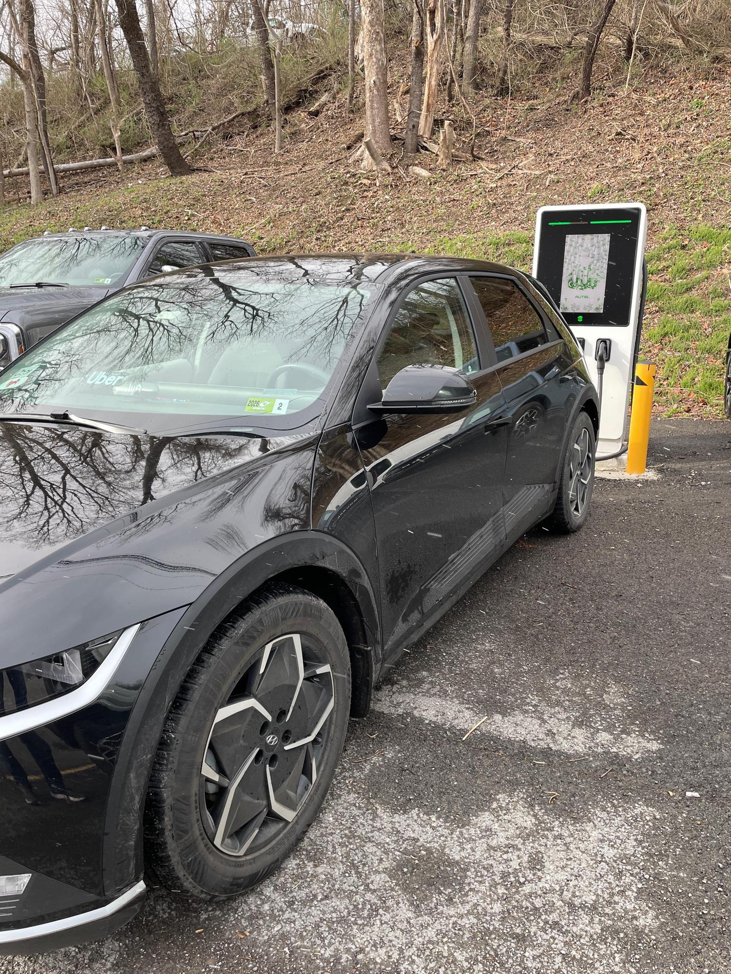 Chenoweth Ford (DC) Clarksburg, WV EV Station