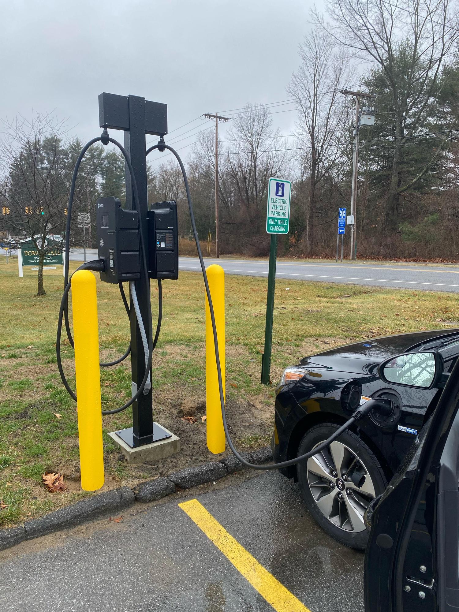 Town of Clifton Park Town Hall 1 Town Hall Plaza, Clifton Park, NY