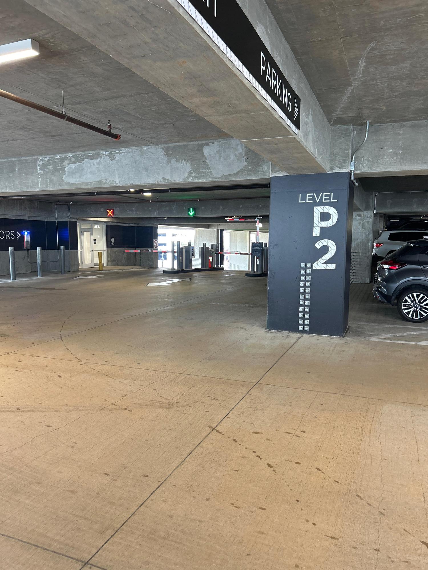 PLATINUM PARK 2100 | Dallas, TX | EV Station