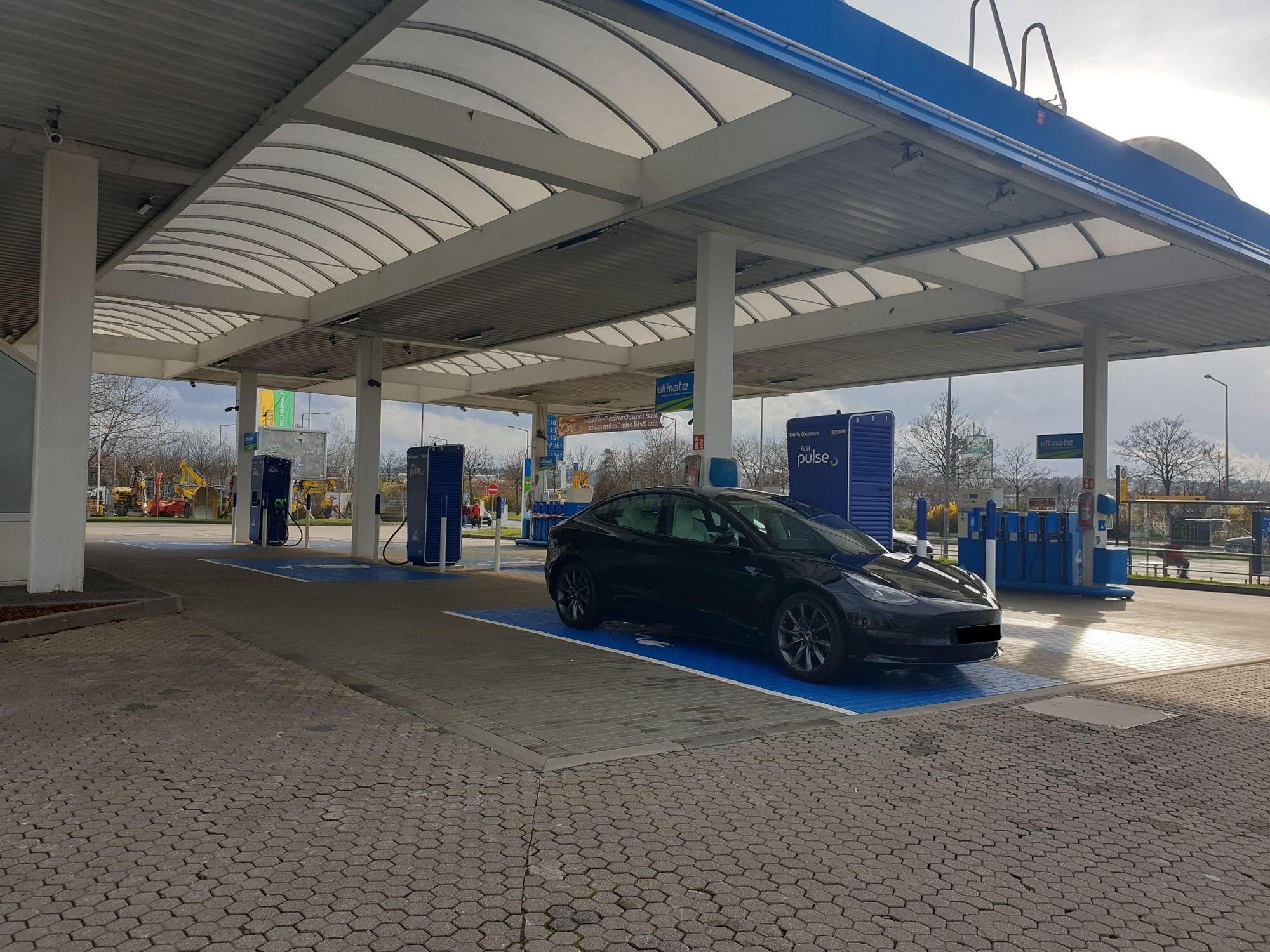 Aral Pulse Werfstrasse Dresden SN EV Station aral-pulse-werfstrasse-dresden-sn-ev-station