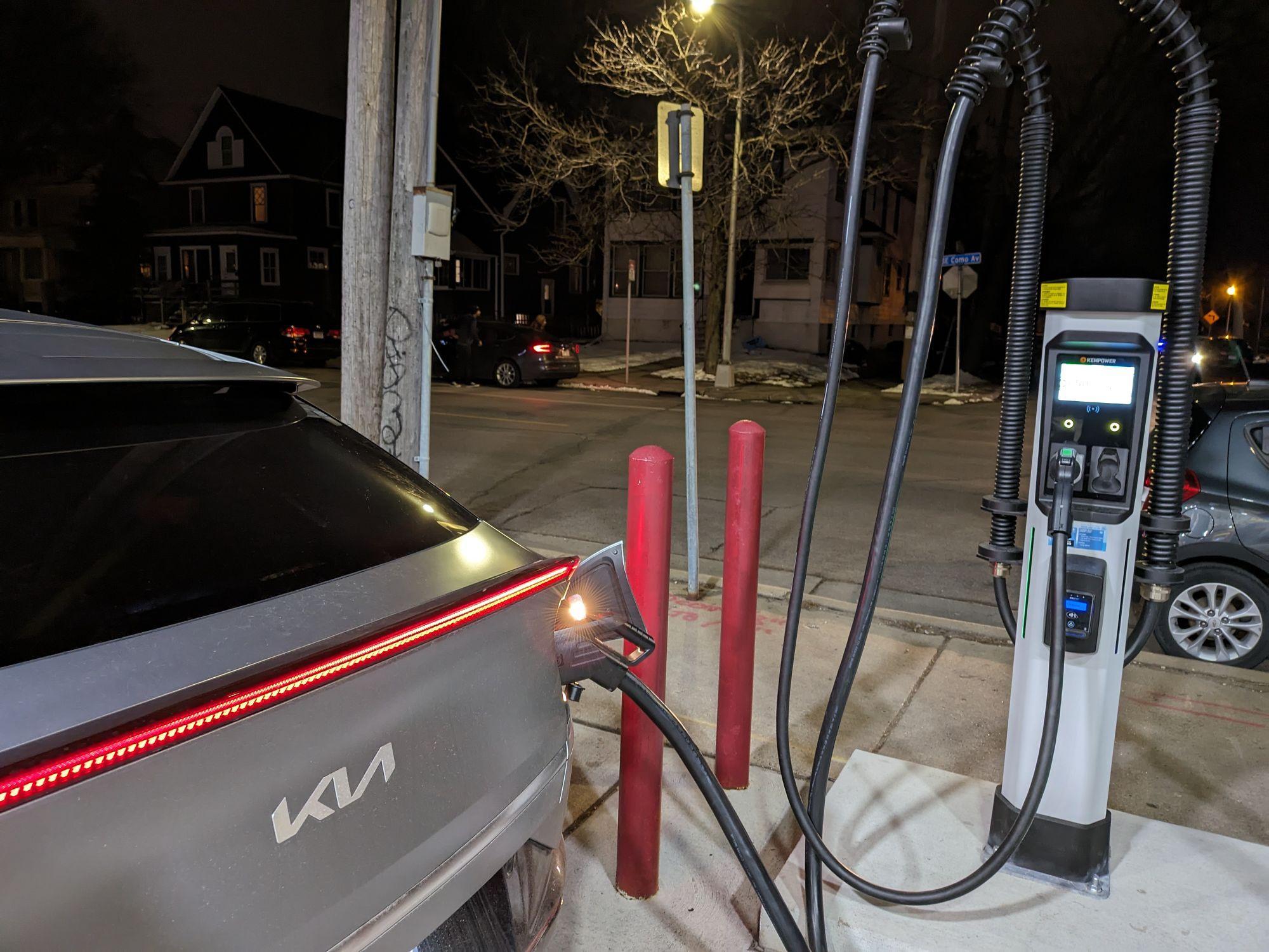 Nelson Auto World Minneapolis, MN EV Station