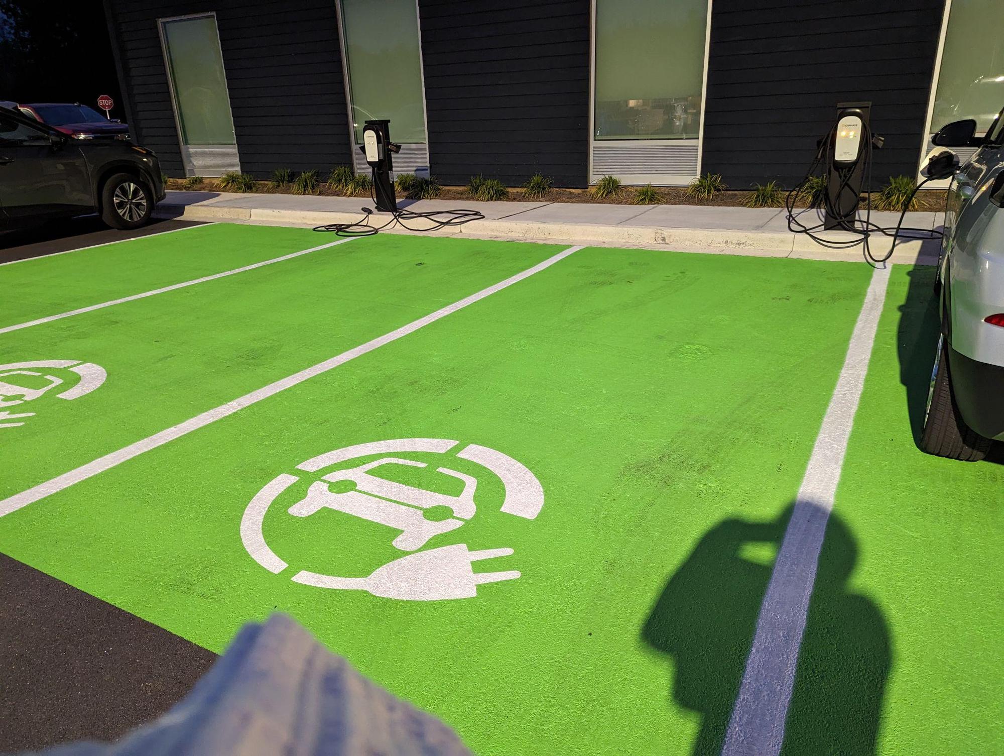 Home2 Suites by Hilton (destination charging) | Port Wentworth, GA | EV