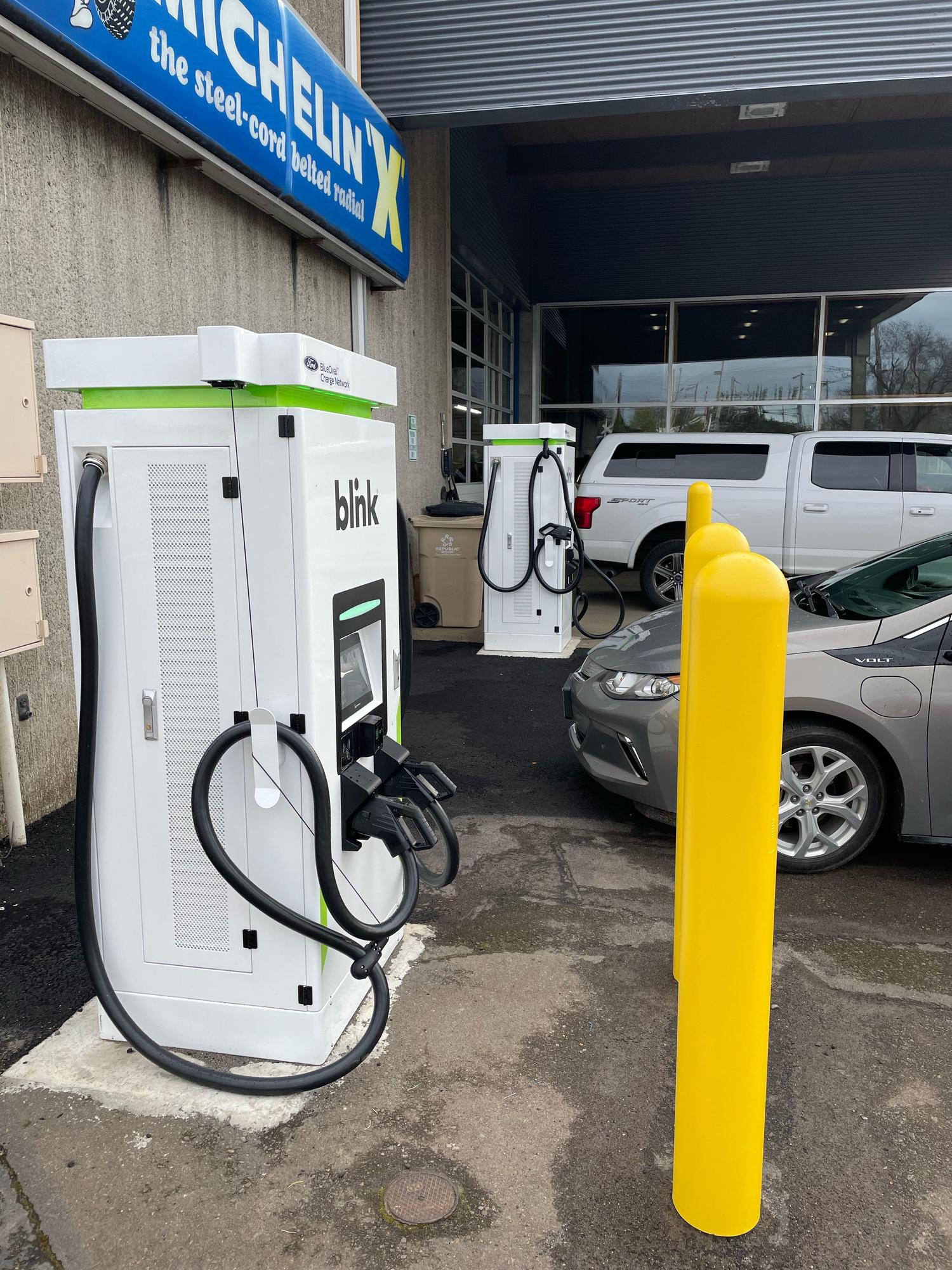 Wilson Motors Ford Corvallis, OR EV Station